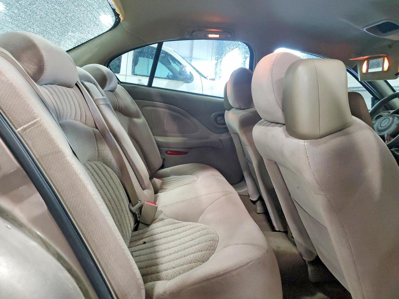 2004 Pontiac Bonneville Se Beige vin: 1G2HX52K04U210546