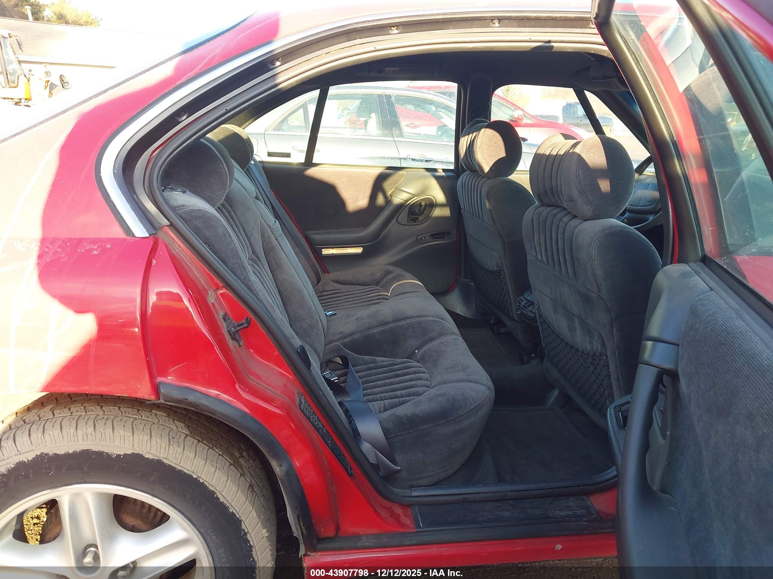 1996 Pontiac Bonneville Se Красный vin: 1G2HX52K0T4225014