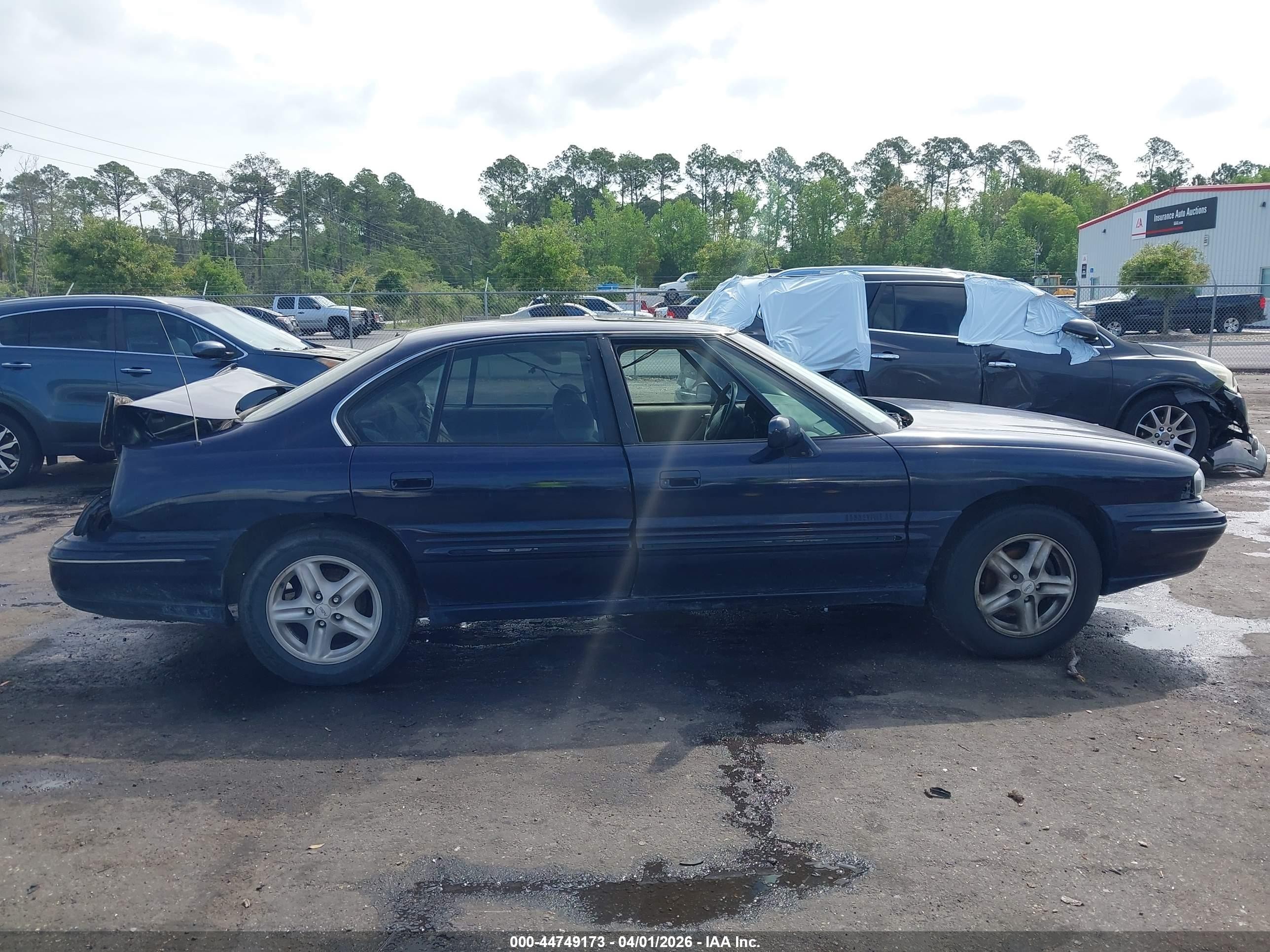 1998 Pontiac Bonneville Se Blue vin: 1G2HX52K0WH218352