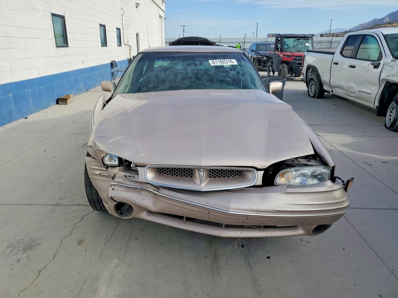 1999 Pontiac Bonneville Se Tan vin: 1G2HX52K0XH249618