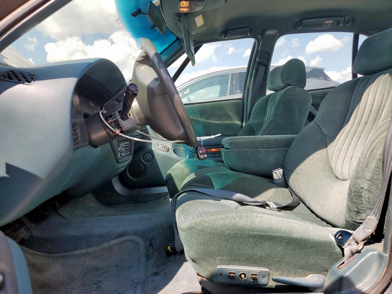 1996 Pontiac Bonneville Se Green vin: 1G2HX52K1T4215771