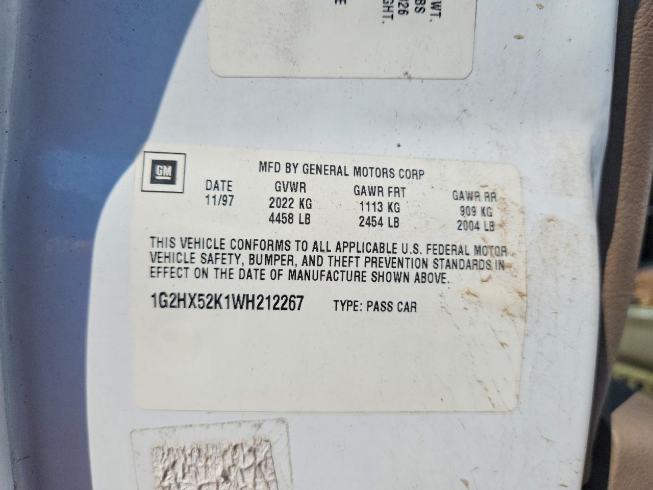 1998 Pontiac Bonneville Se White vin: 1G2HX52K1WH212267