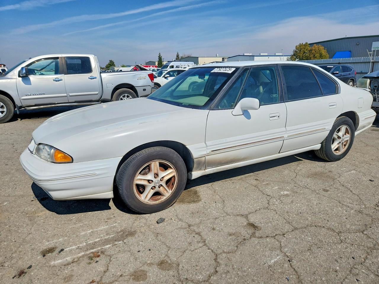 1998 Pontiac Bonneville Se White vin: 1G2HX52K1WH212267