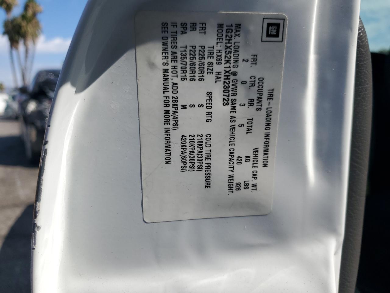 1999 Pontiac Bonneville Se White vin: 1G2HX52K1XH230723