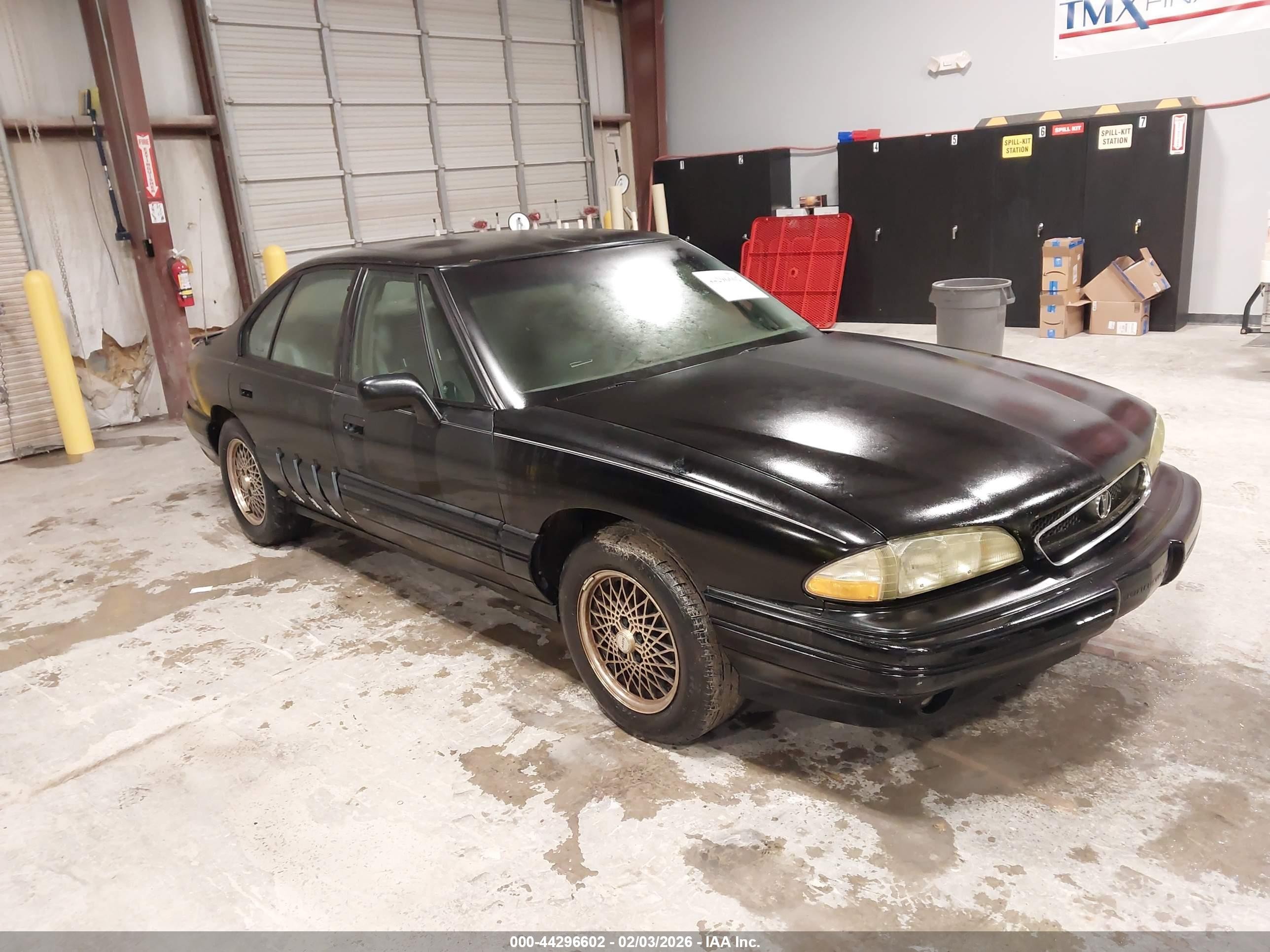 1995 Pontiac Bonneville Se Black vin: 1G2HX52K2S4262452