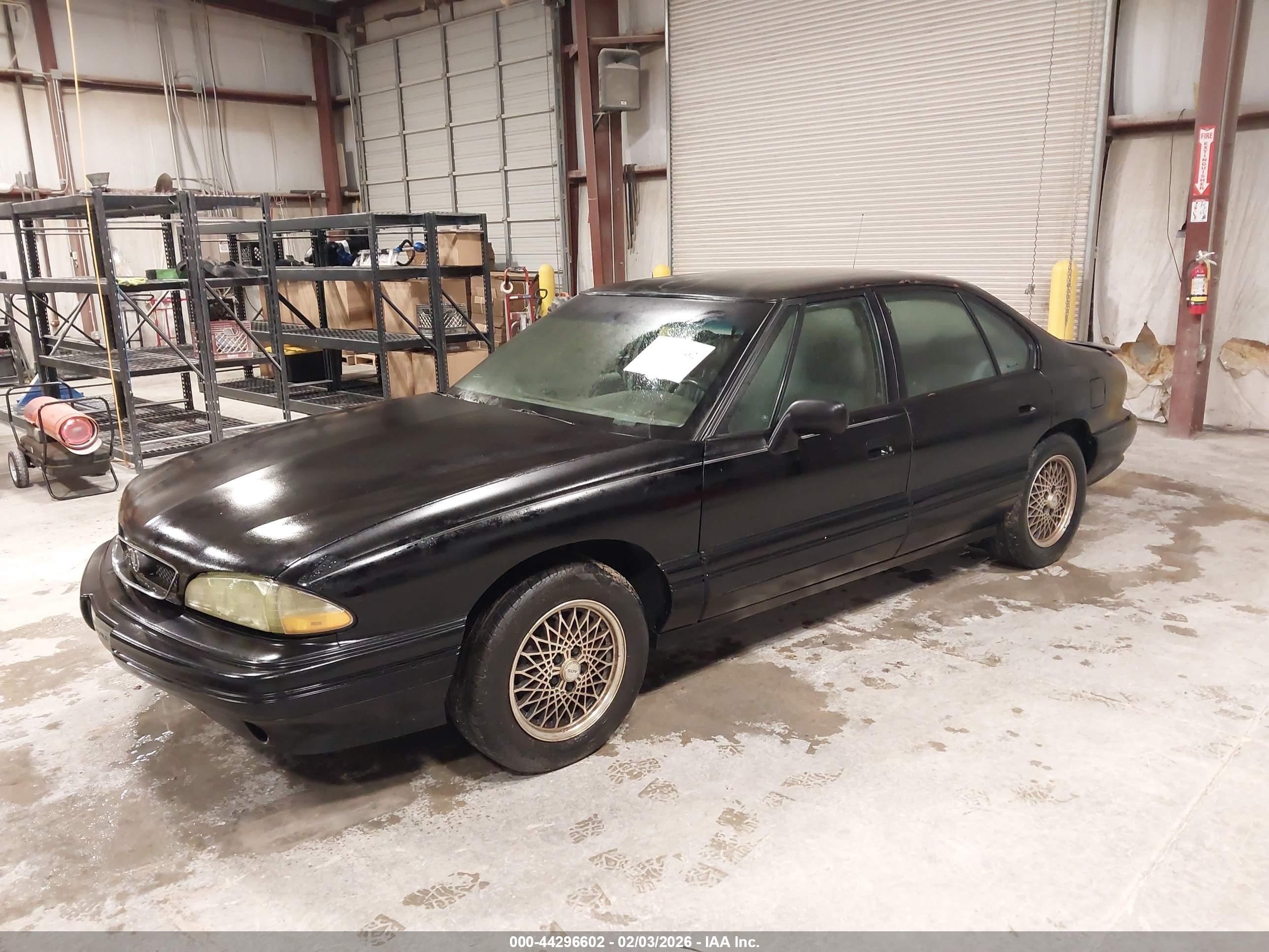 1995 Pontiac Bonneville Se Black vin: 1G2HX52K2S4262452