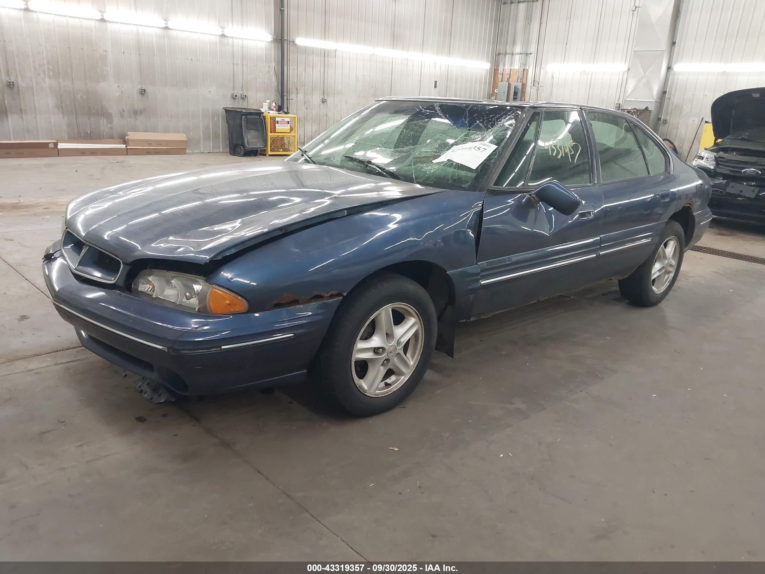 1996 Pontiac Bonneville Se Синий vin: 1G2HX52K3TH213321