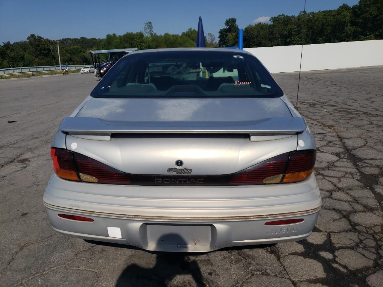 1998 Pontiac Bonneville Se Silver vin: 1G2HX52K3W4202184