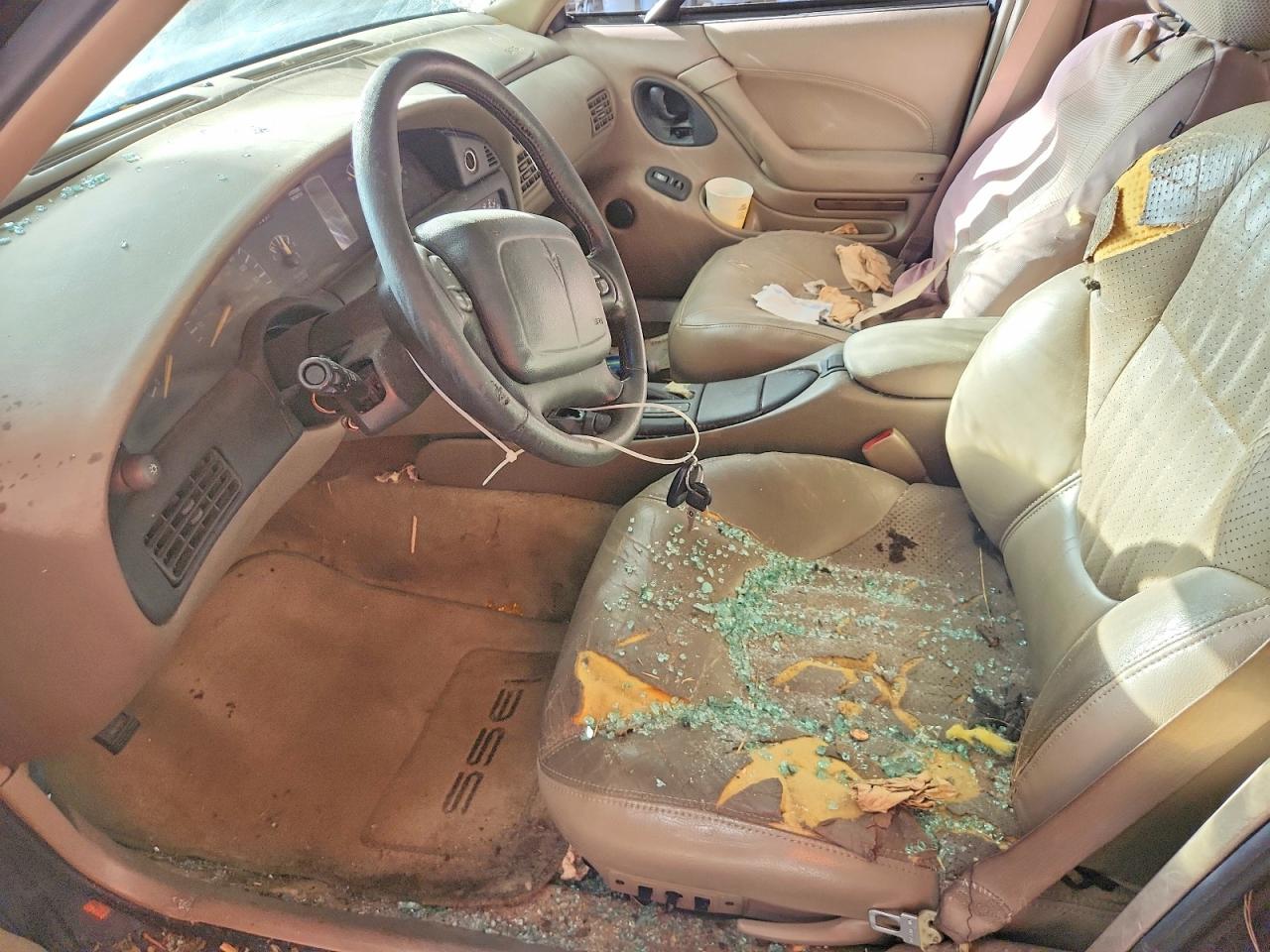 1998 Pontiac Bonneville Se Purple vin: 1G2HX52K3WH204008