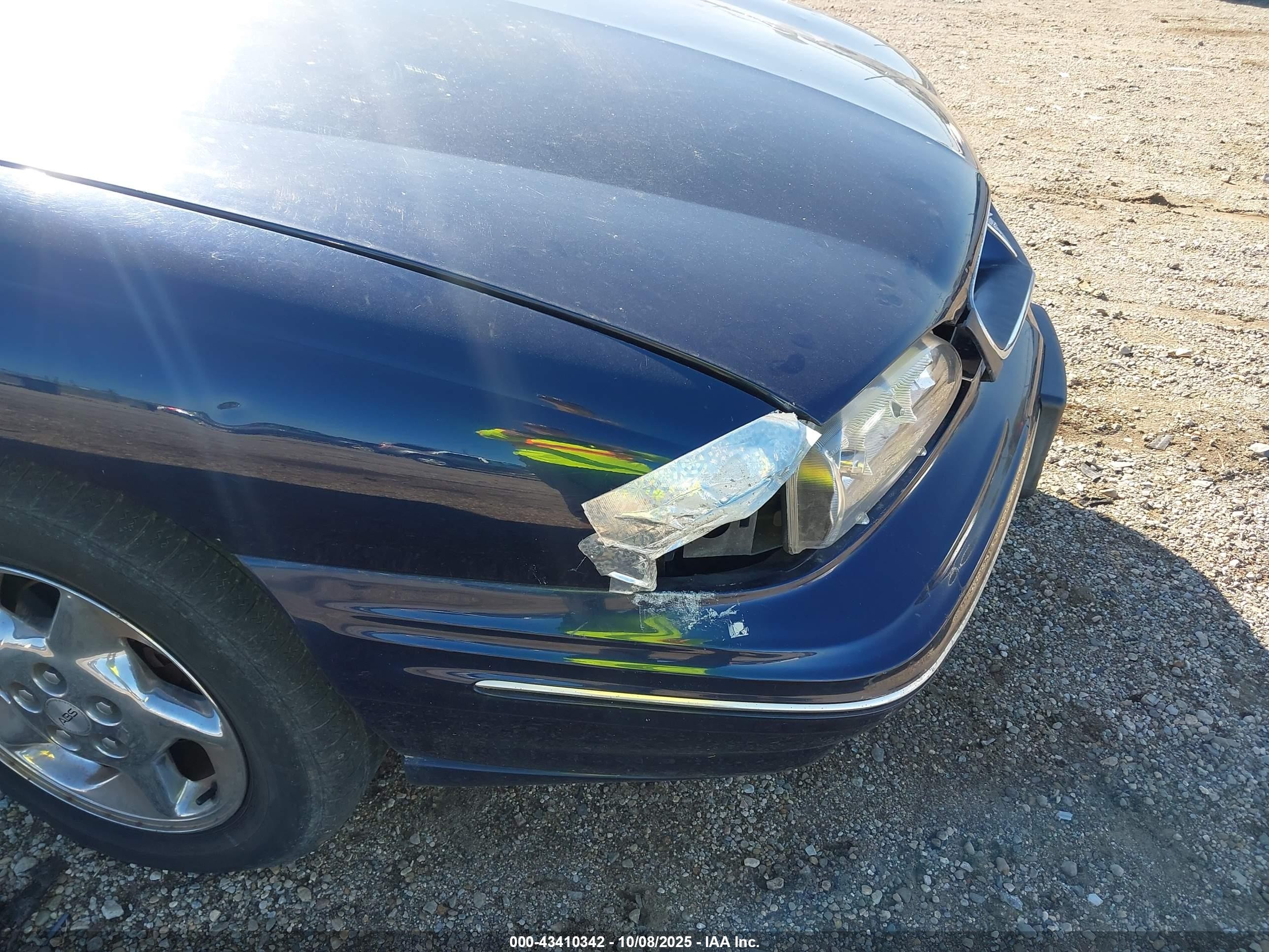 1998 Pontiac Bonneville Se Blue vin: 1G2HX52K3WH206177