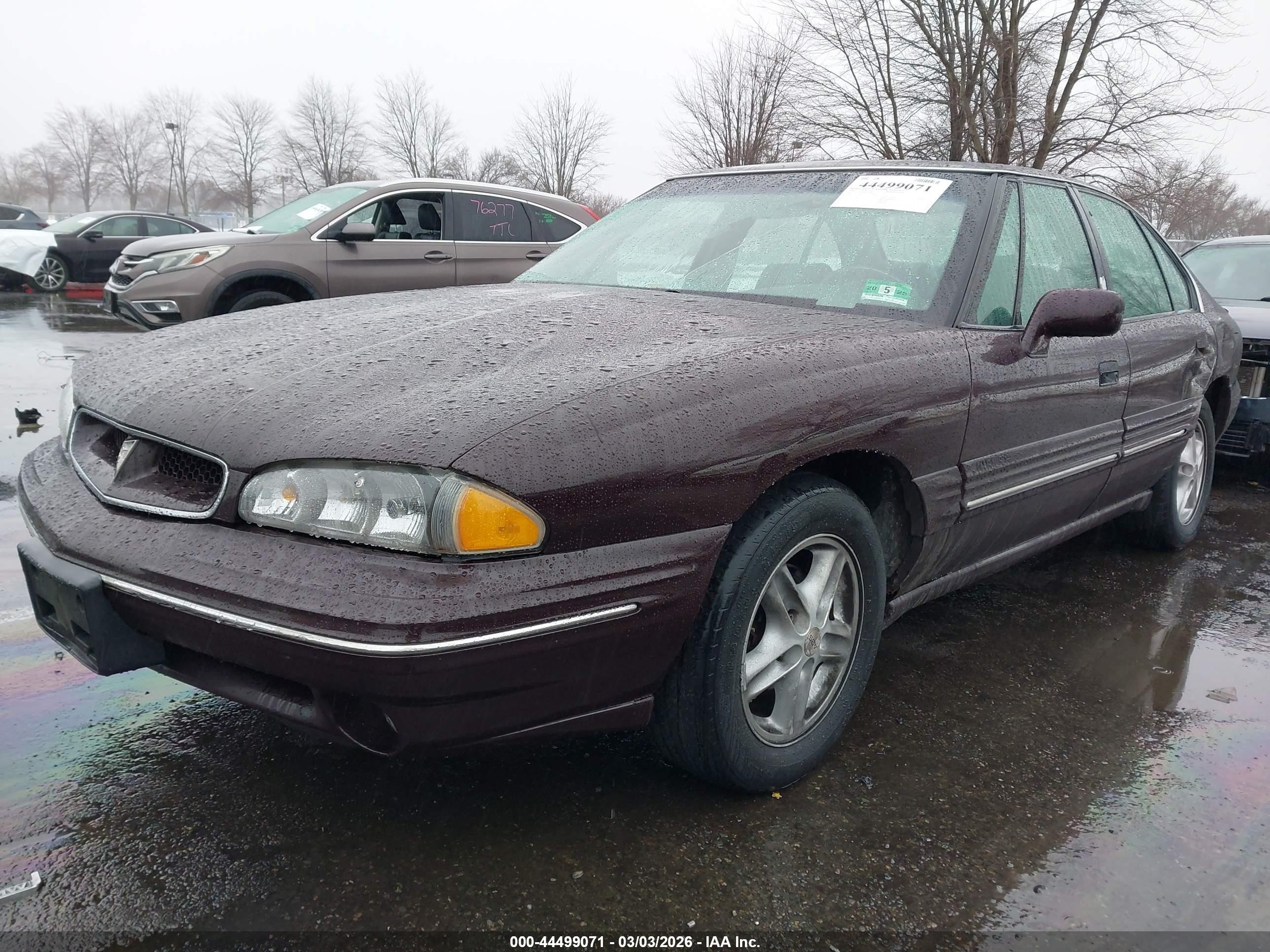 1999 Pontiac Bonneville Se Maroon vin: 1G2HX52K3XH217956