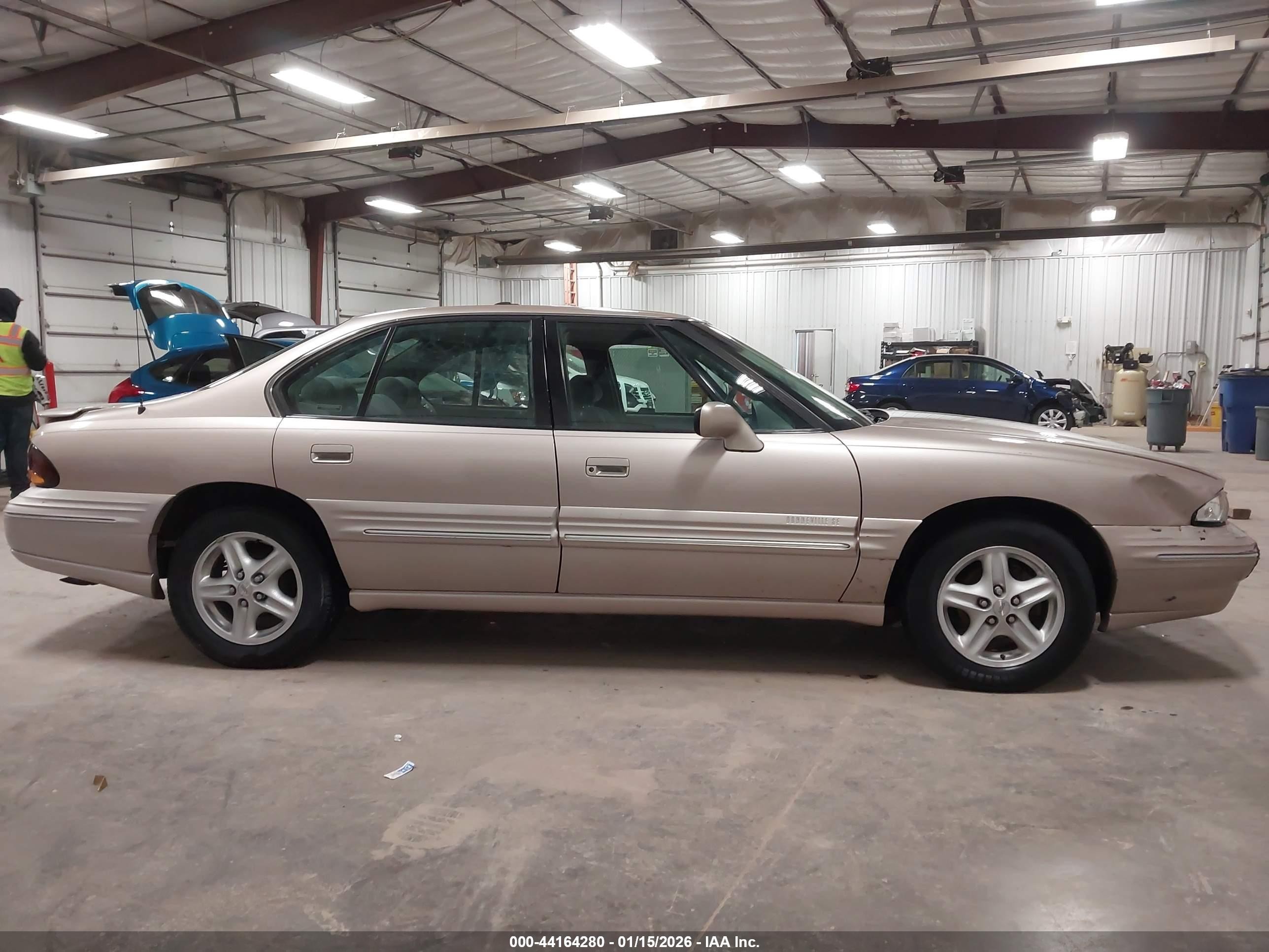 1999 Pontiac Bonneville Se Beige vin: 1G2HX52K3XH248866