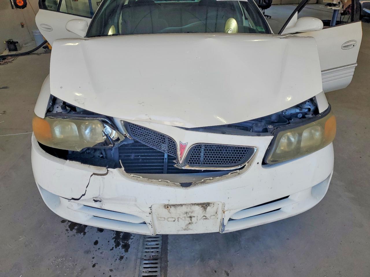 2003 Pontiac Bonneville Se White vin: 1G2HX52K434106575