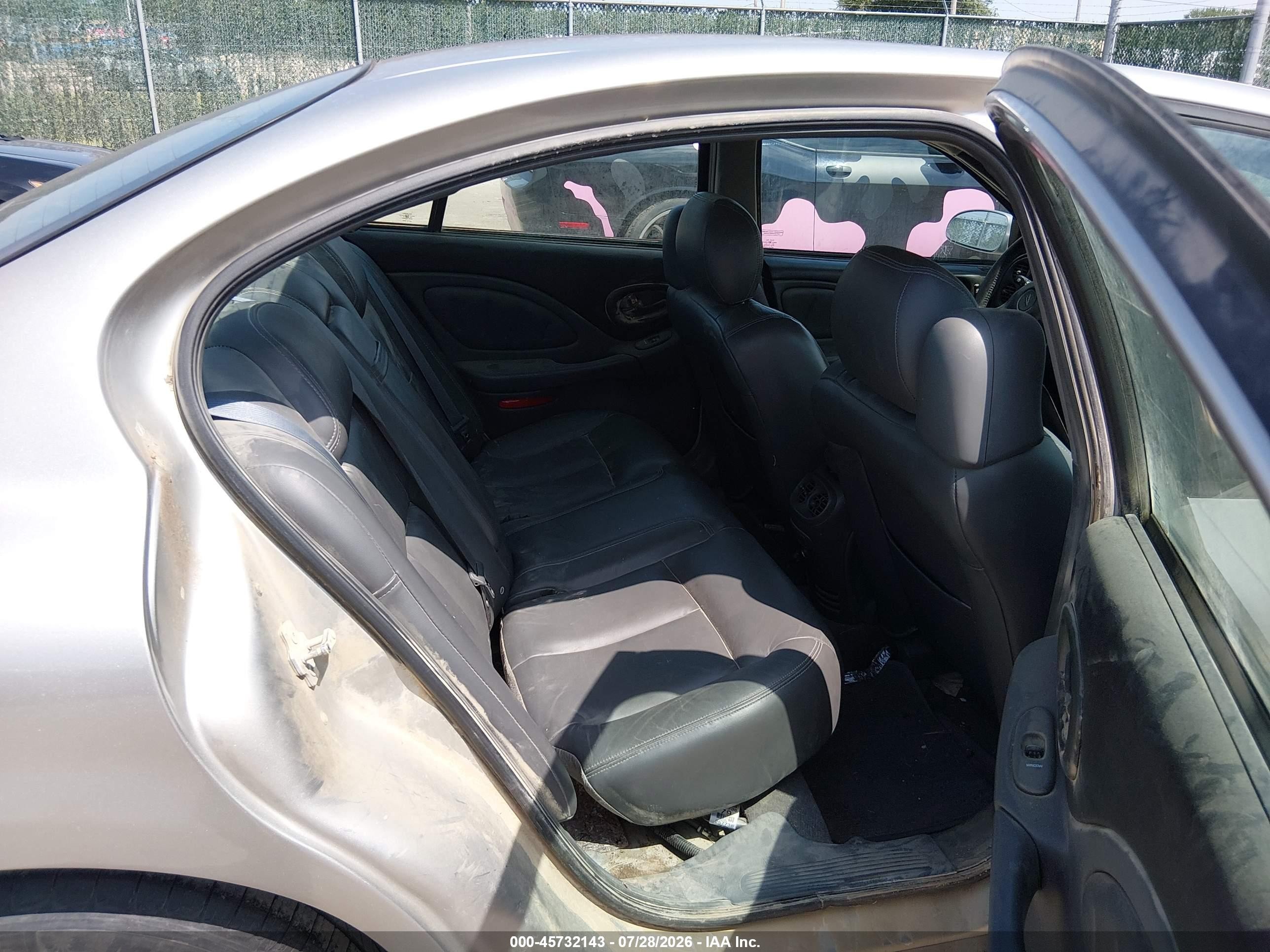 2005 Pontiac Bonneville Se Серебряный vin: 1G2HX52K45U122312