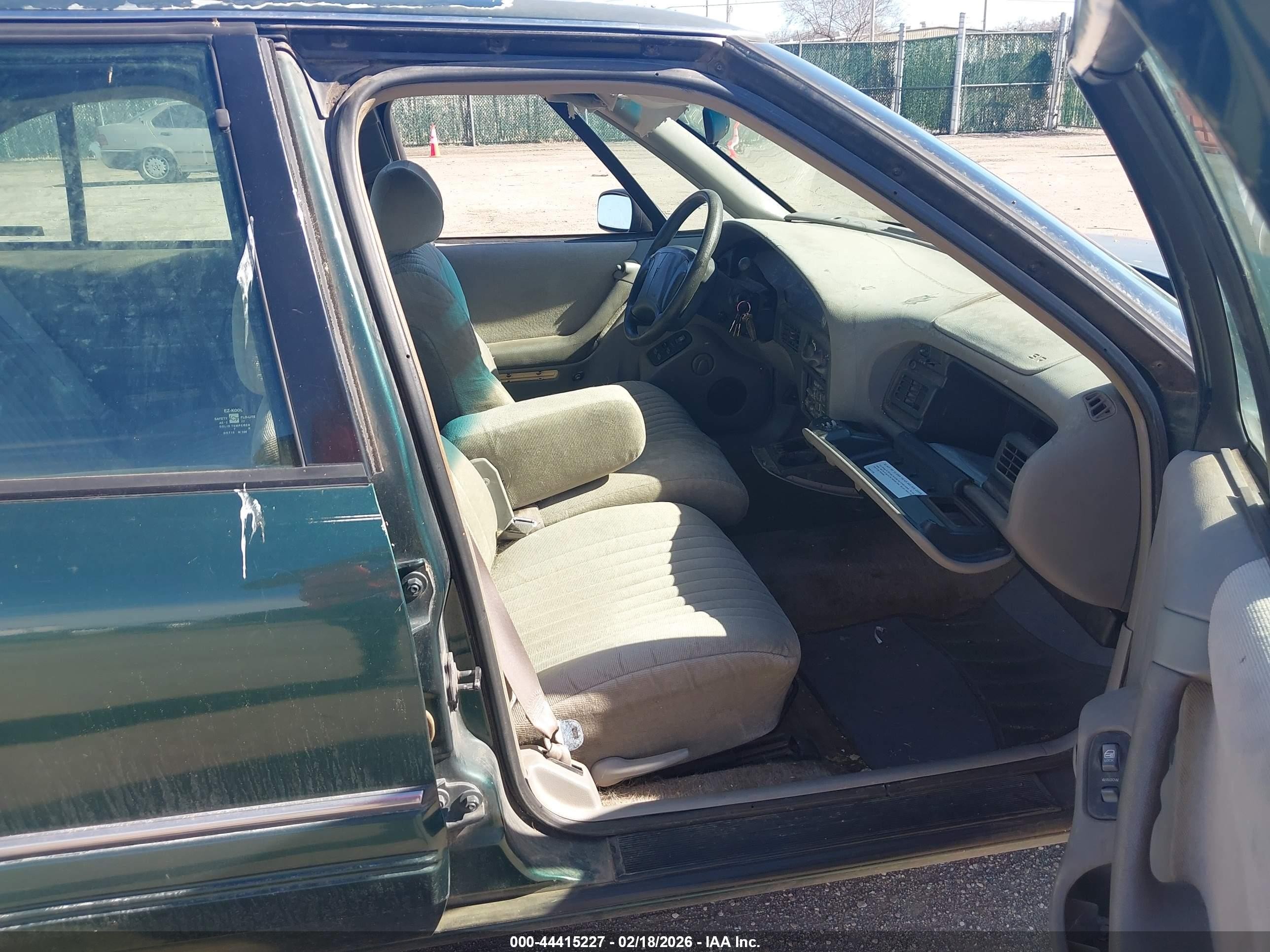 1995 Pontiac Bonneville Se Зеленый vin: 1G2HX52K4S4219196