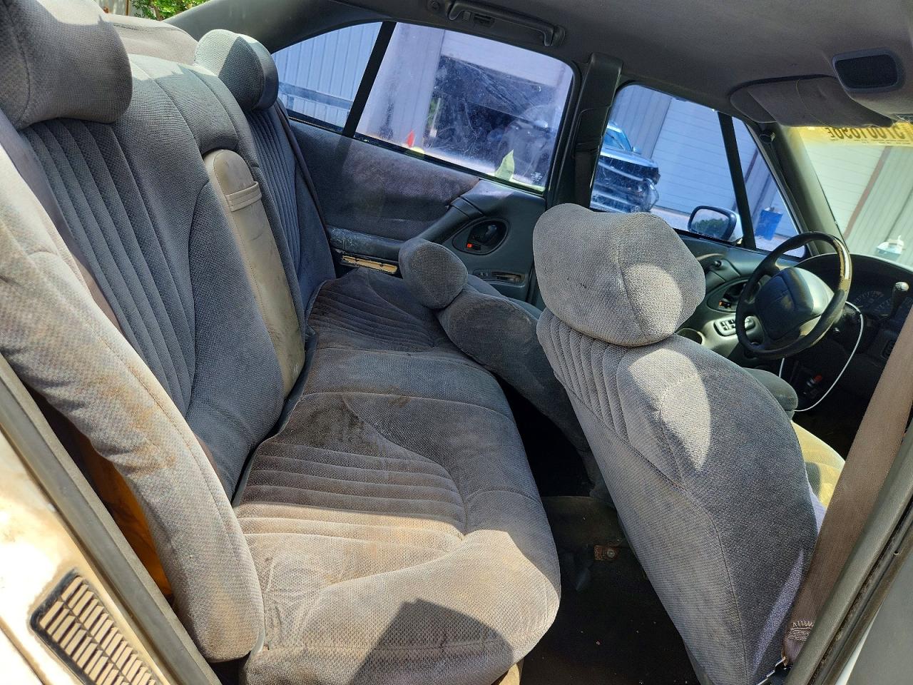 1997 Pontiac Bonneville Se White vin: 1G2HX52K4VH253197