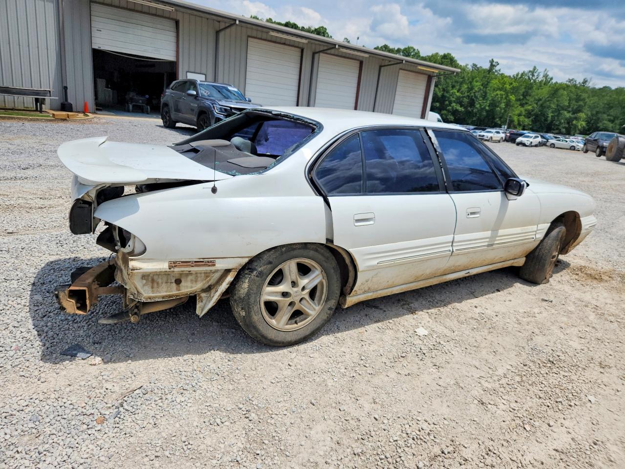 1997 Pontiac Bonneville Se White vin: 1G2HX52K4VH253197
