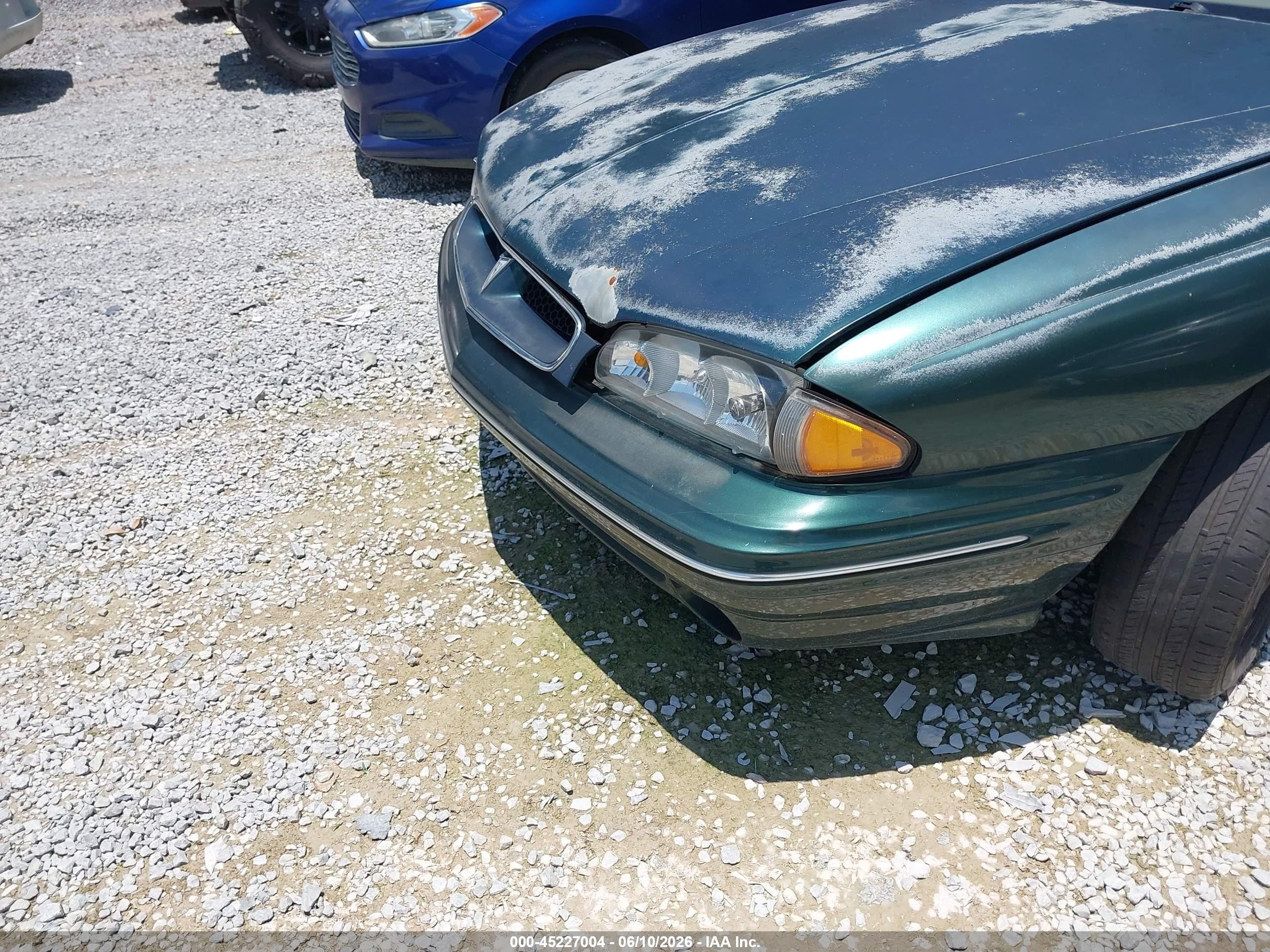 1998 Pontiac Bonneville Se Green vin: 1G2HX52K4W4229877