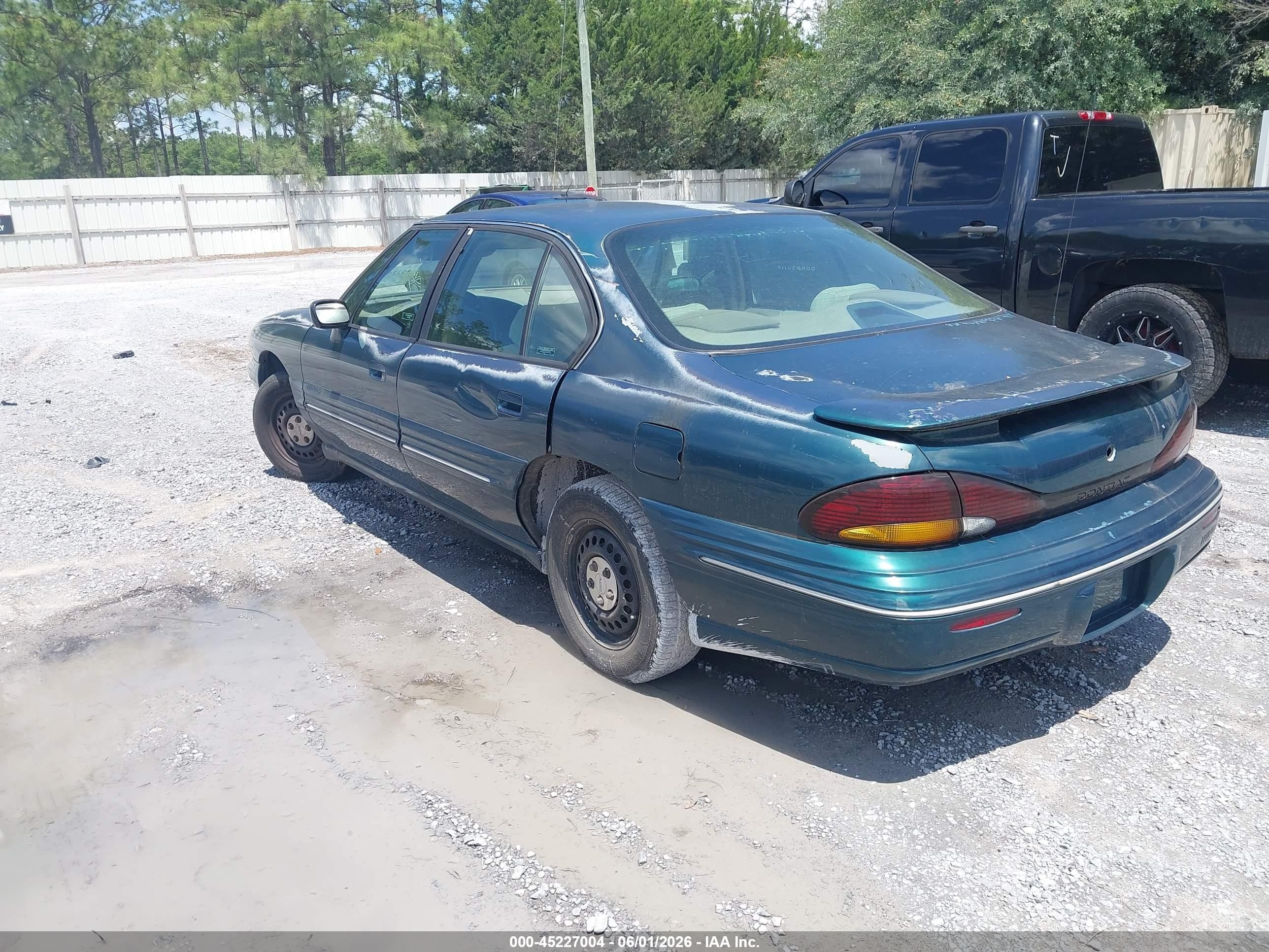 1998 Pontiac Bonneville Se Green vin: 1G2HX52K4W4229877