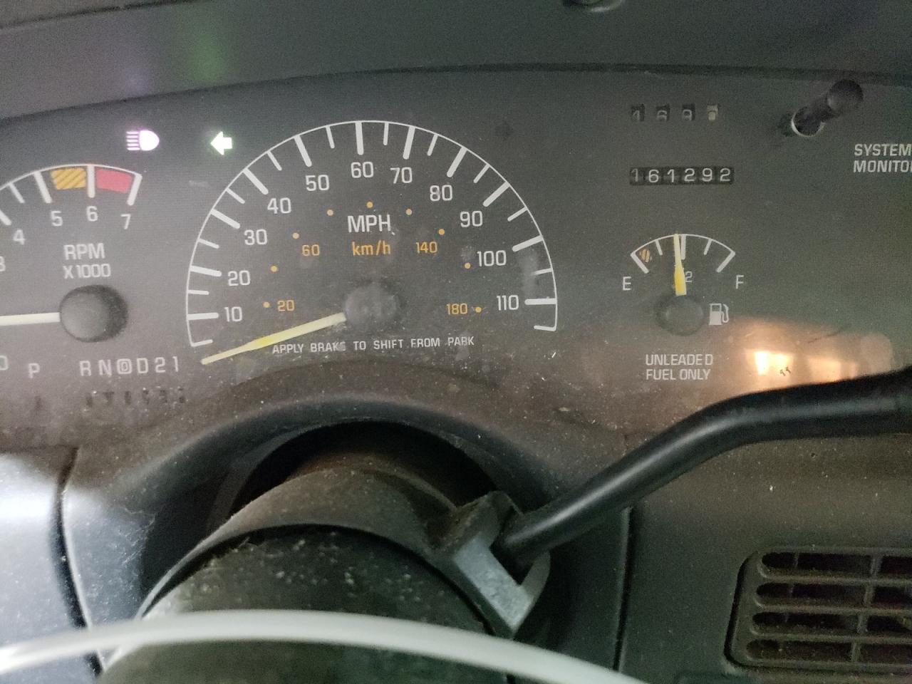 1998 Pontiac Bonneville Se White vin: 1G2HX52K4W4235128
