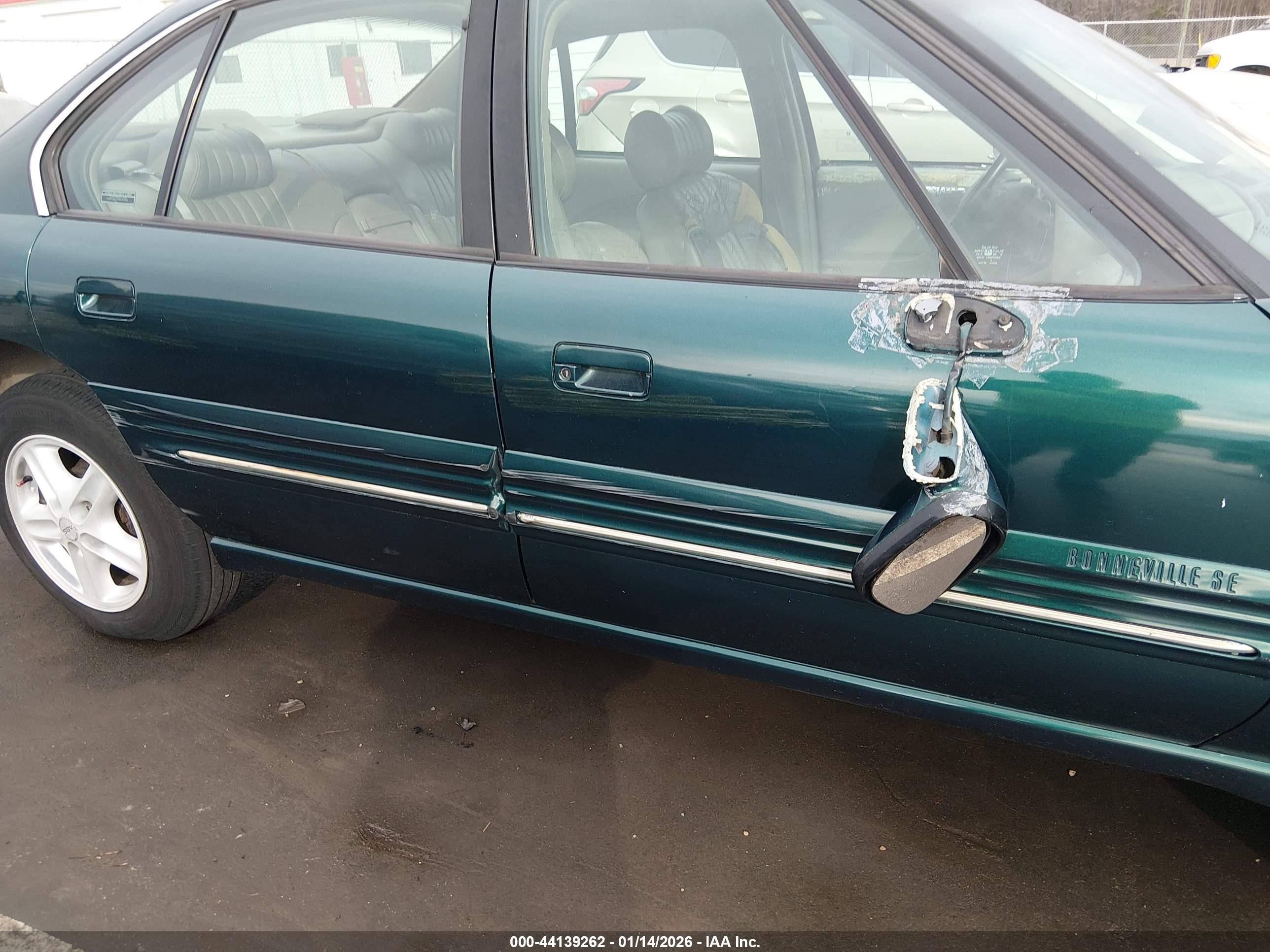 1998 Pontiac Bonneville Se Green vin: 1G2HX52K4W4236814