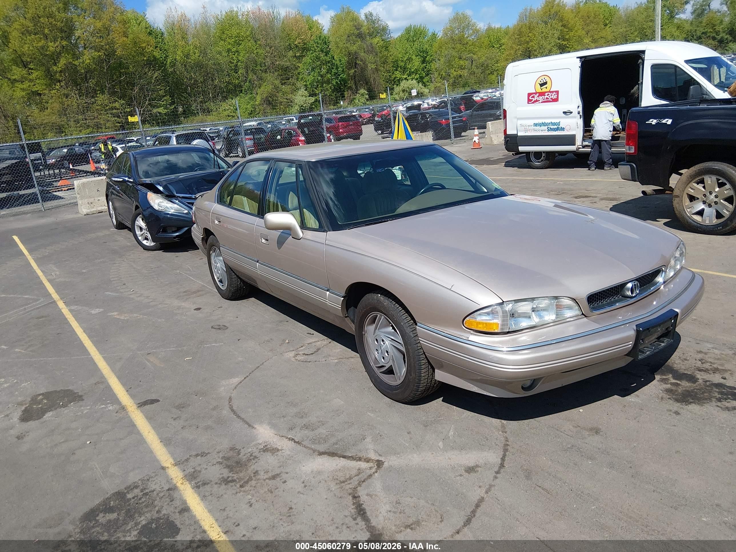 1995 Pontiac Bonneville Se Gold vin: 1G2HX52K5S4269556