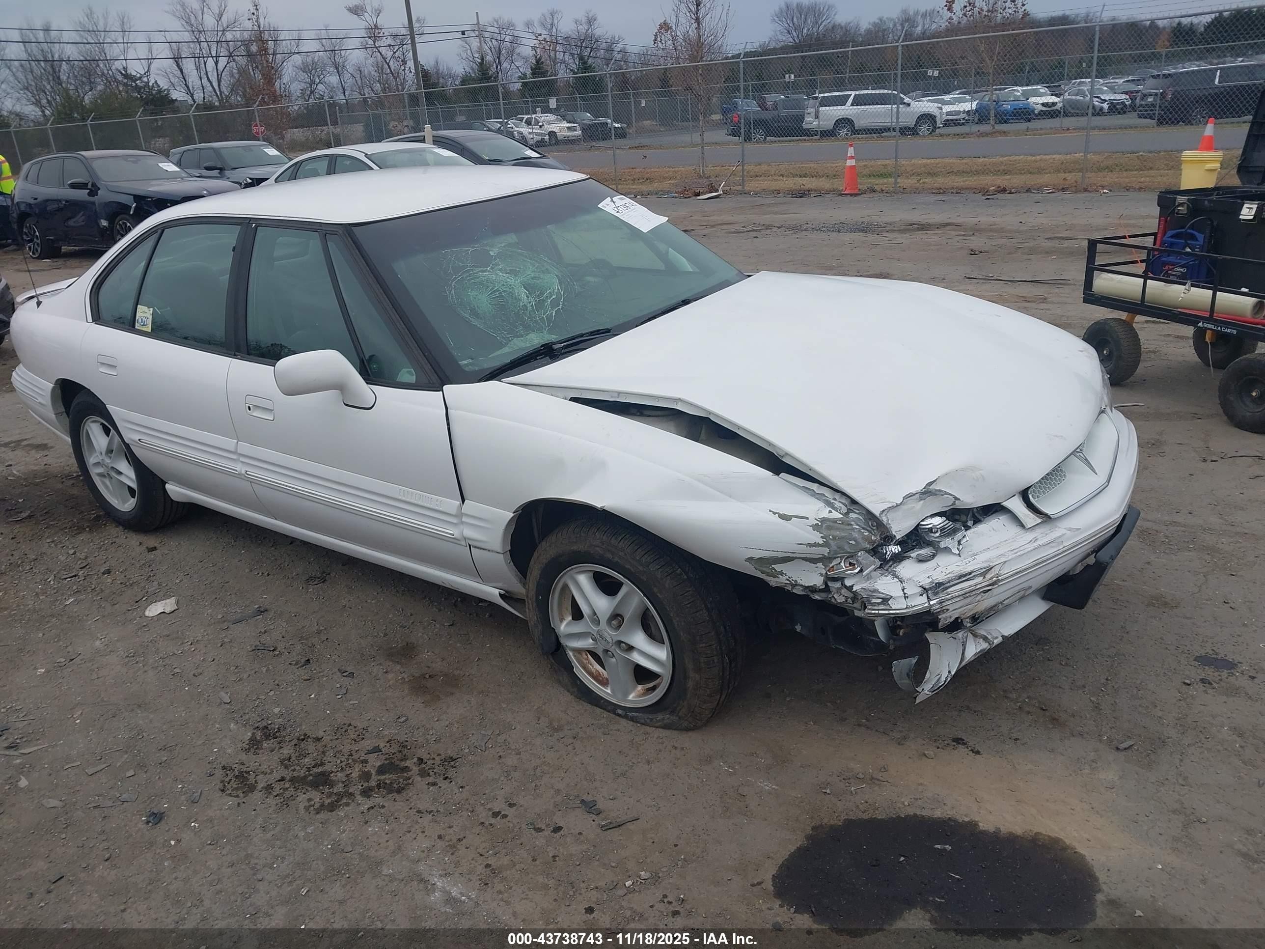 1998 Pontiac Bonneville Se White vin: 1G2HX52K5W4224980