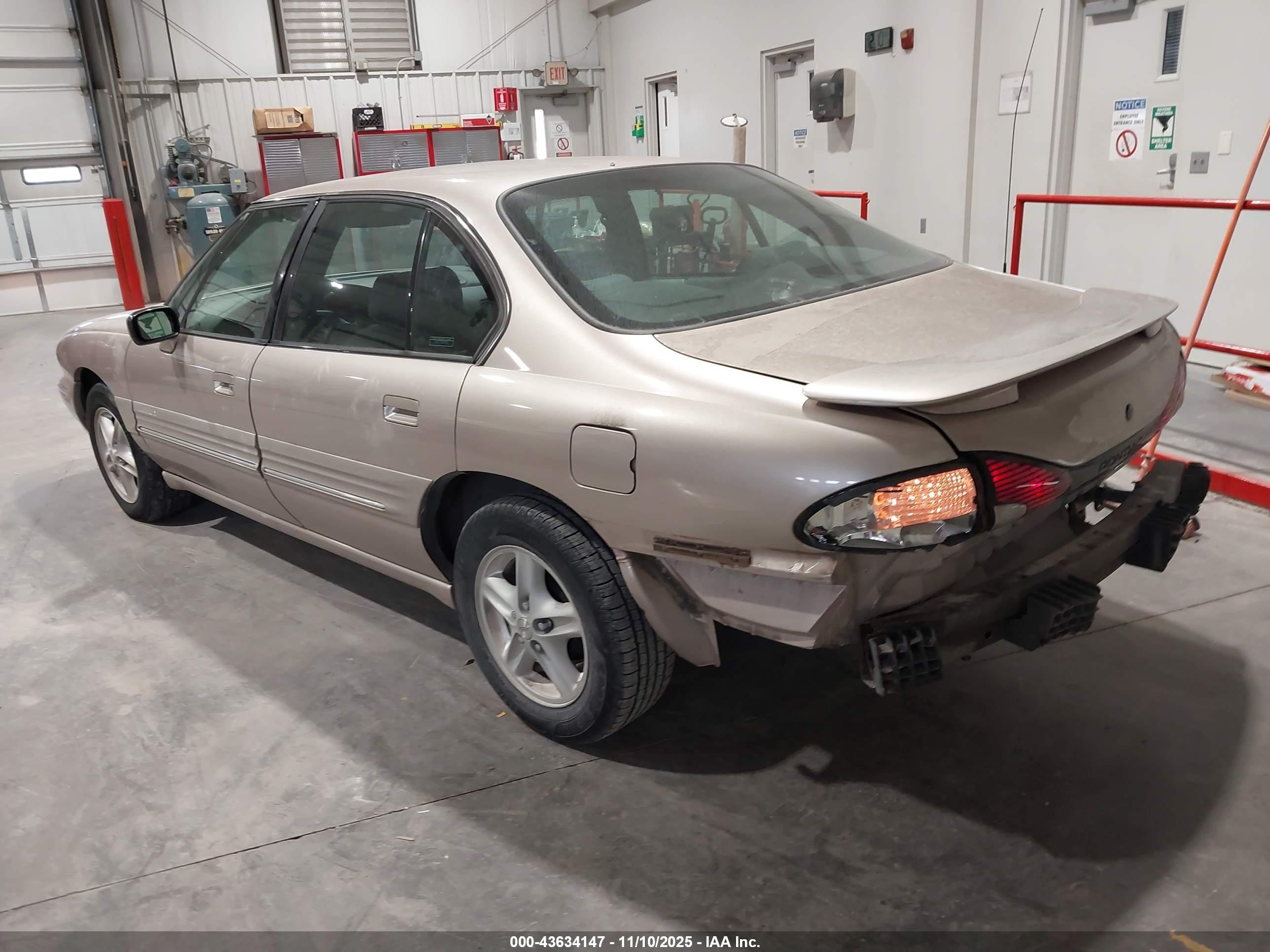 1999 Pontiac Bonneville Se Champagne vin: 1G2HX52K6XH219099