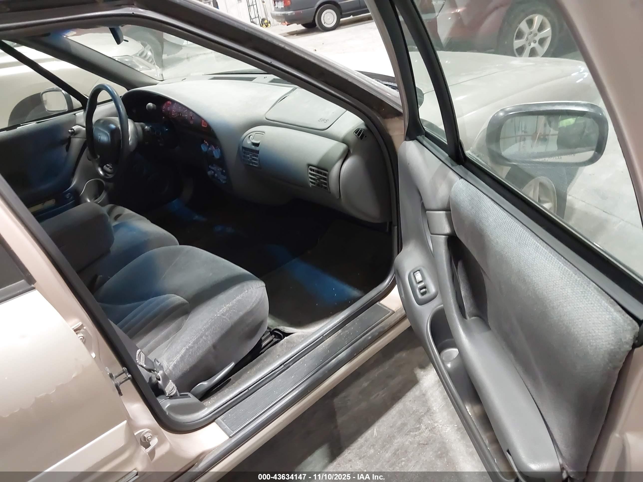1999 Pontiac Bonneville Se Champagne vin: 1G2HX52K6XH219099
