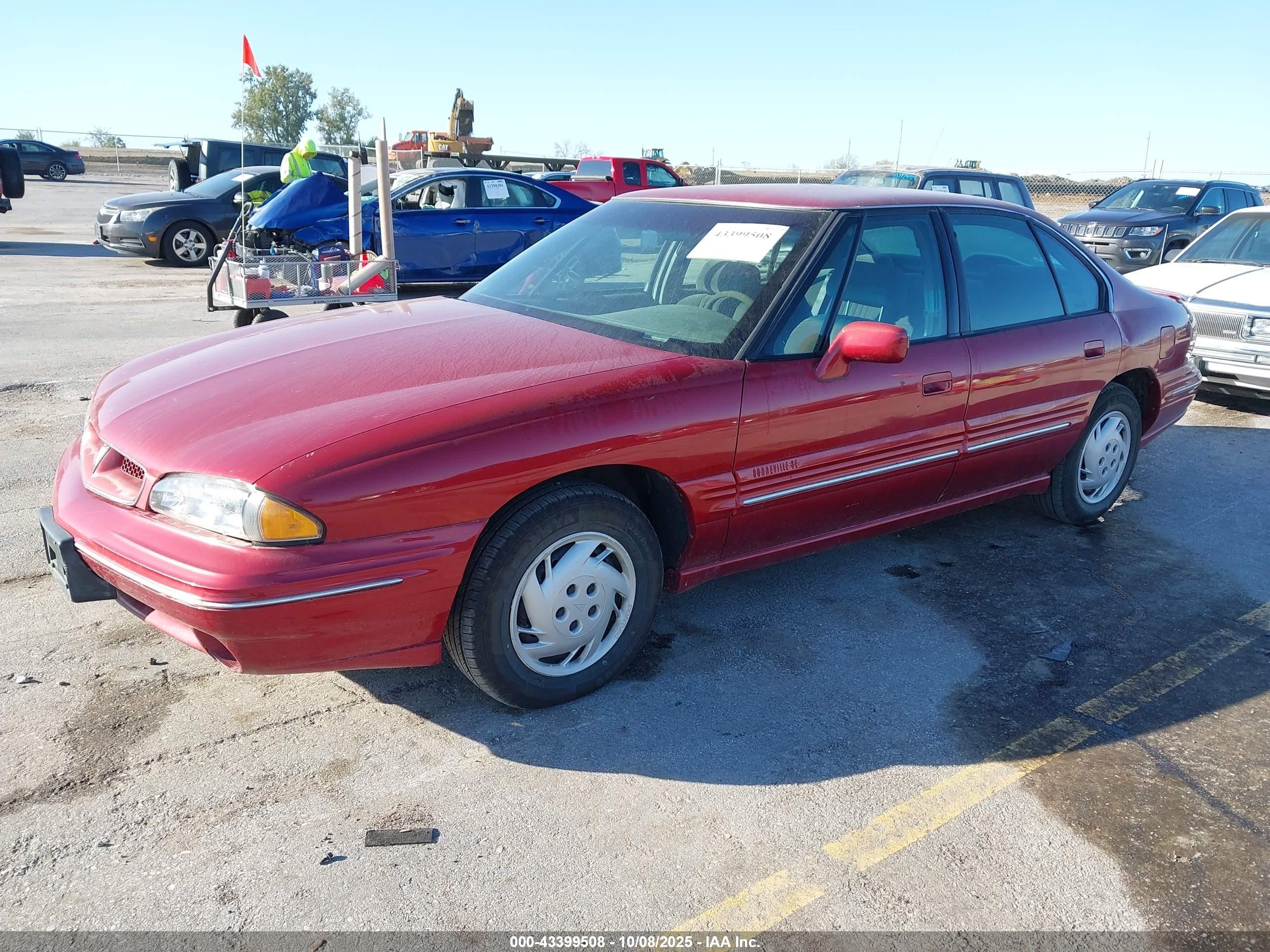 1998 Pontiac Bonneville Se Red vin: 1G2HX52K7WH208028