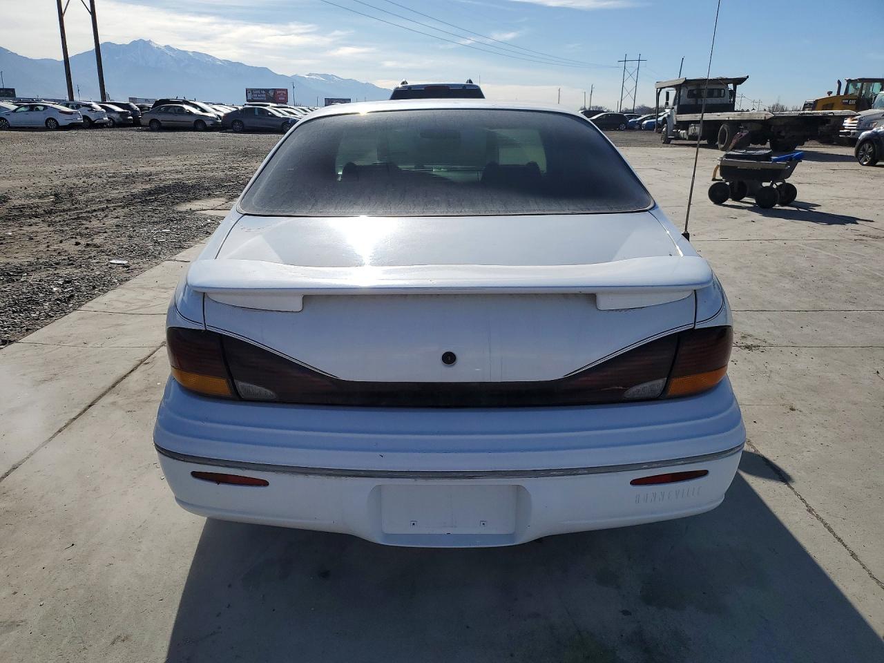 1999 Pontiac Bonneville Se White vin: 1G2HX52K7XH225784