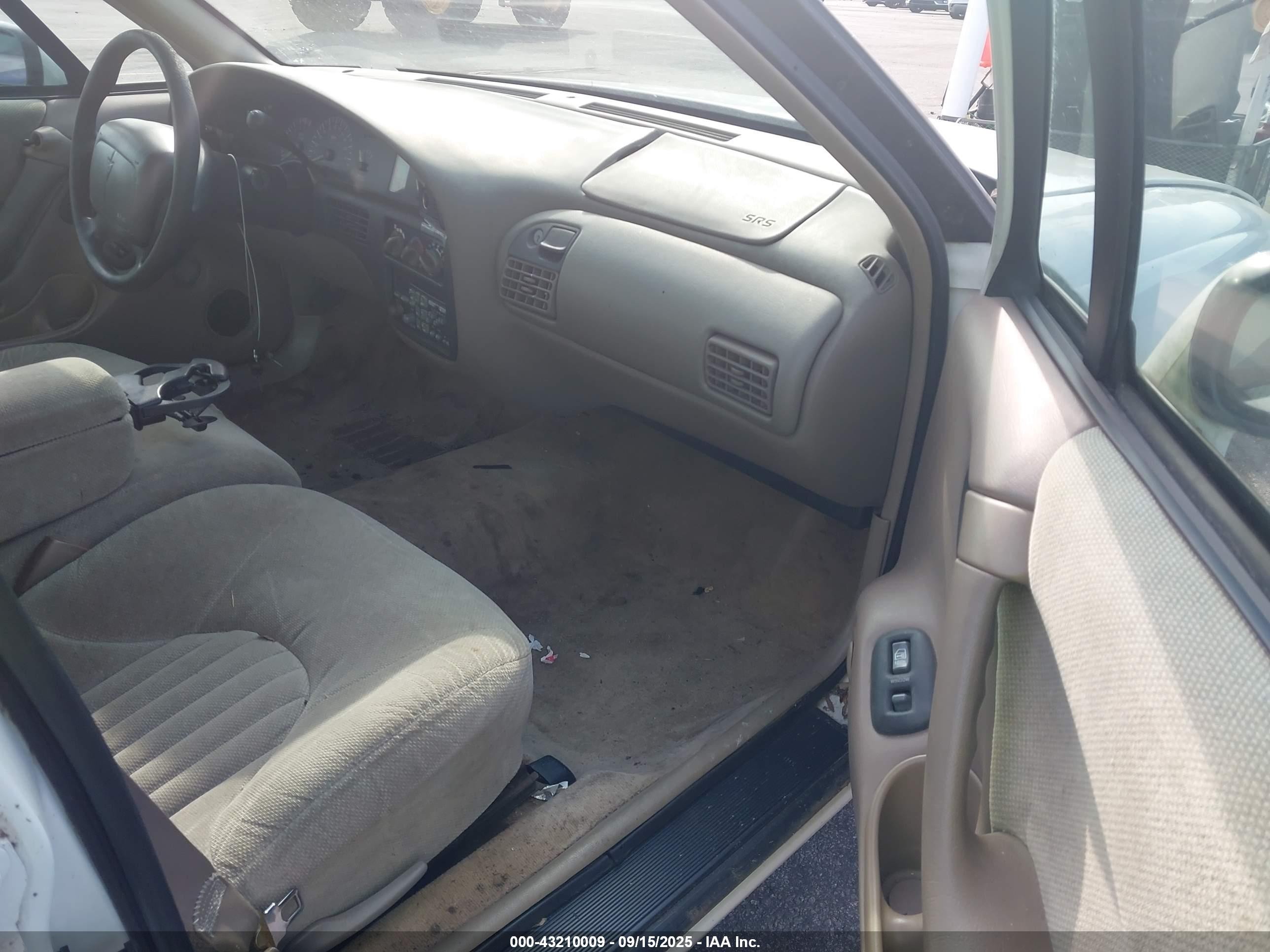 1999 Pontiac Bonneville Se White vin: 1G2HX52K7XH254153