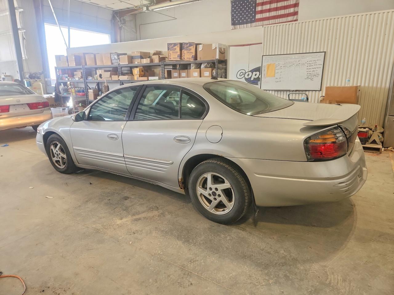 2004 Pontiac Bonneville Se Beige vin: 1G2HX52K84U249417