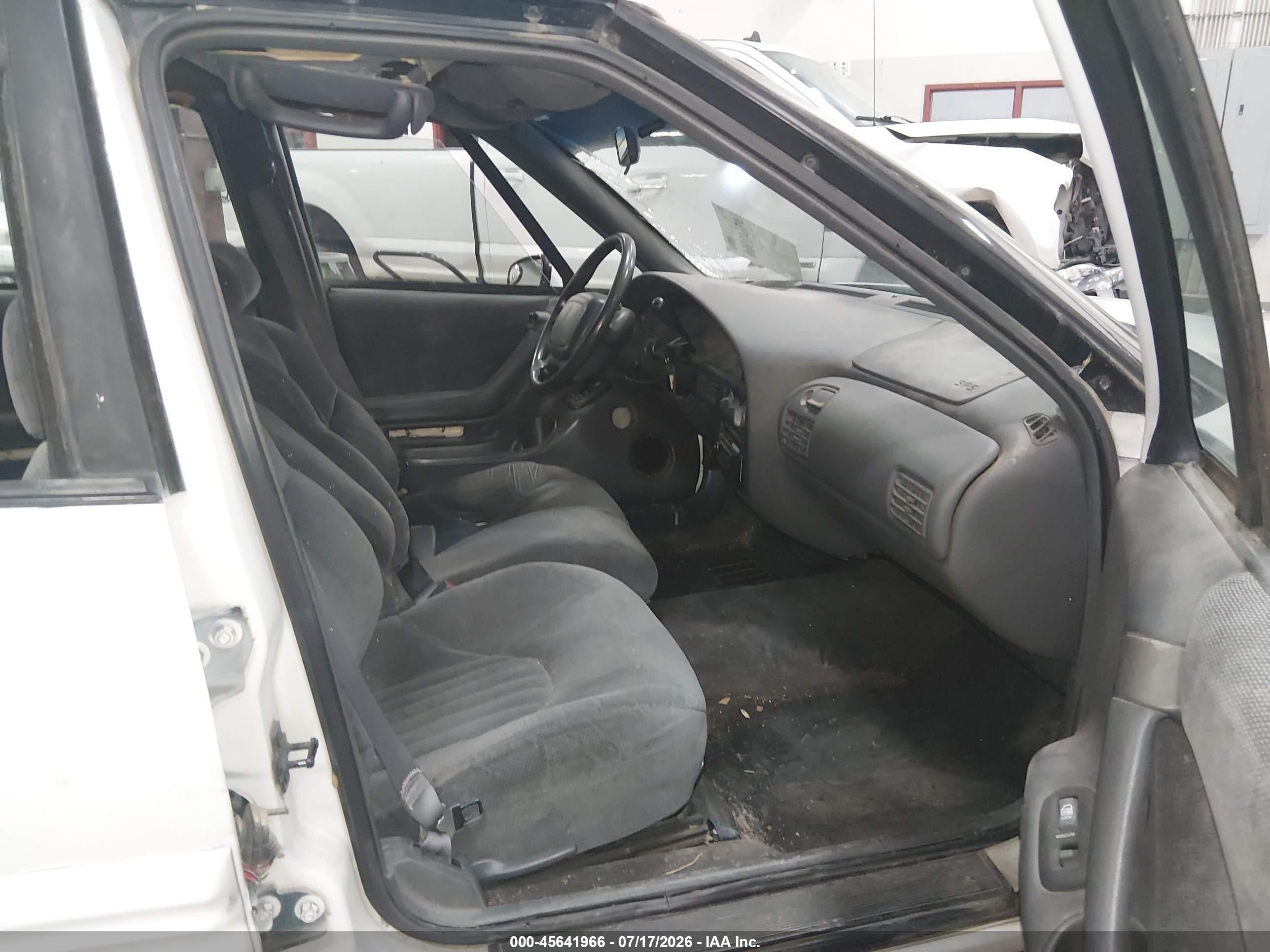 1997 Pontiac Bonneville Se White vin: 1G2HX52K9VH221068