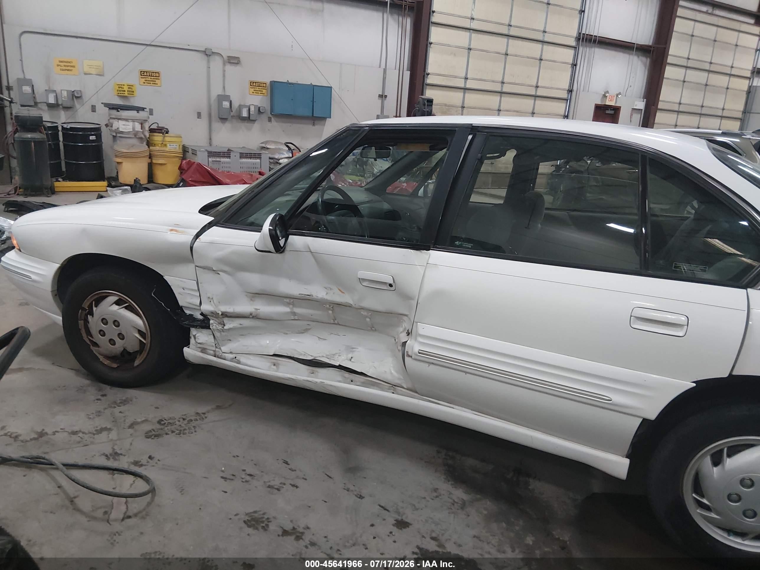 1997 Pontiac Bonneville Se White vin: 1G2HX52K9VH221068