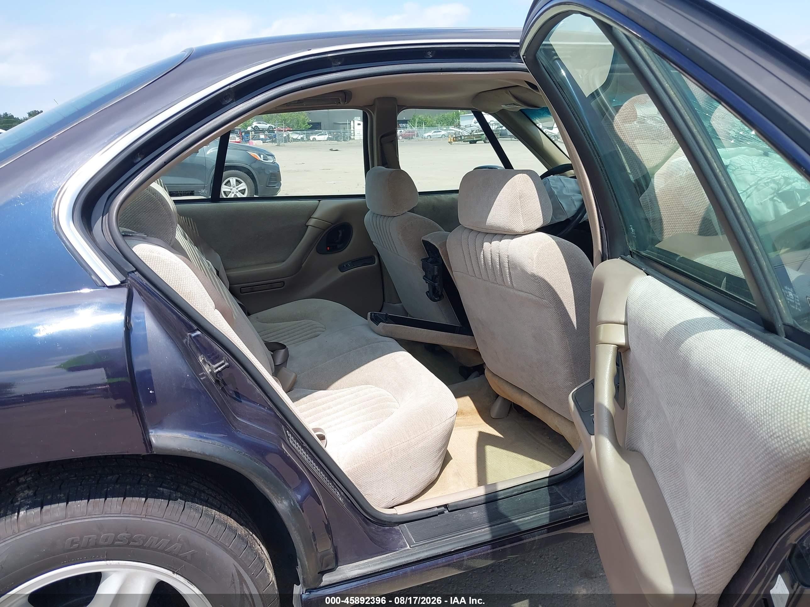 1998 Pontiac Bonneville Se Dark Blue vin: 1G2HX52K9W4222181