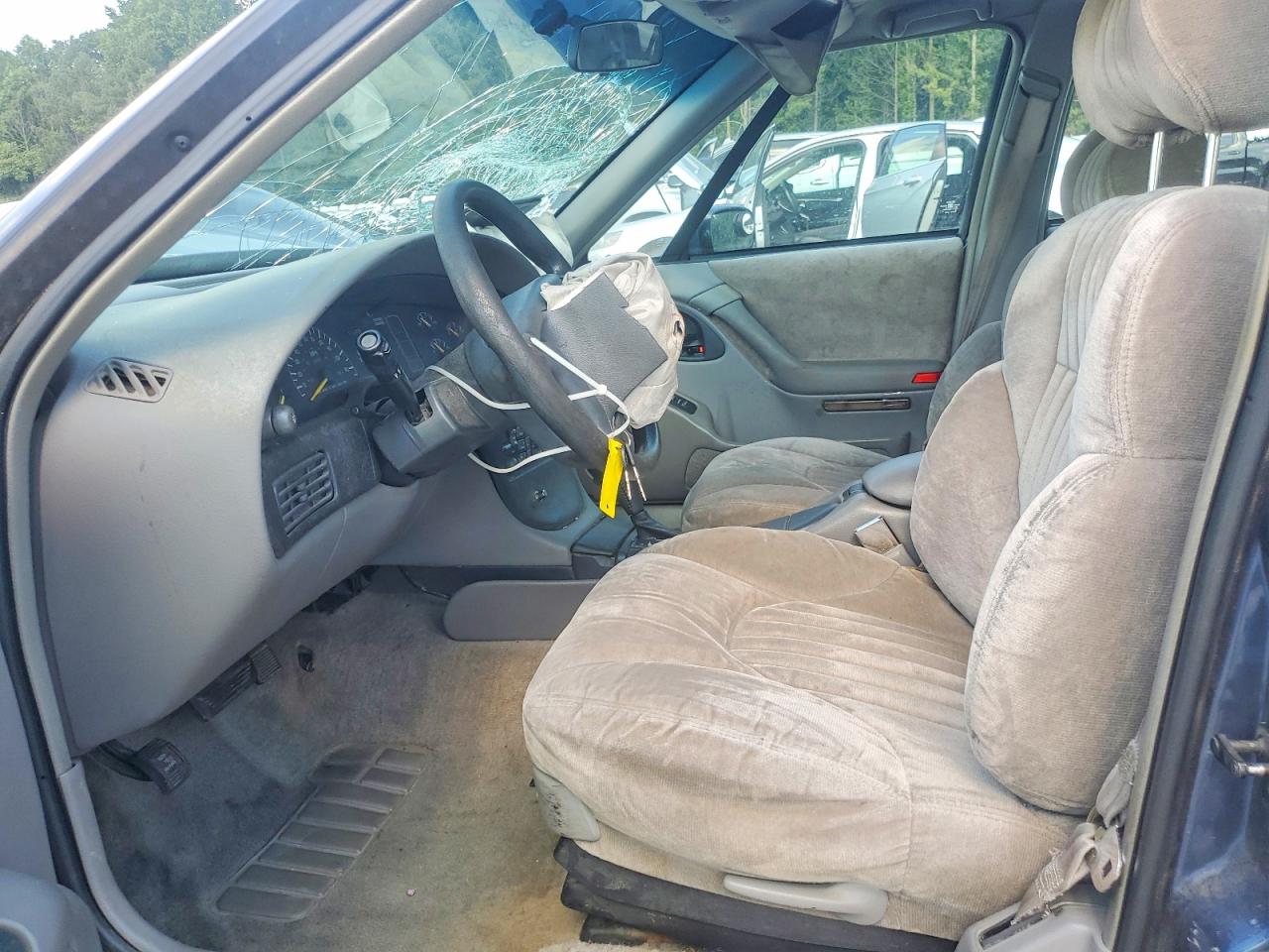 1995 Pontiac Bonneville Se Blue vin: 1G2HX52KXS4287972