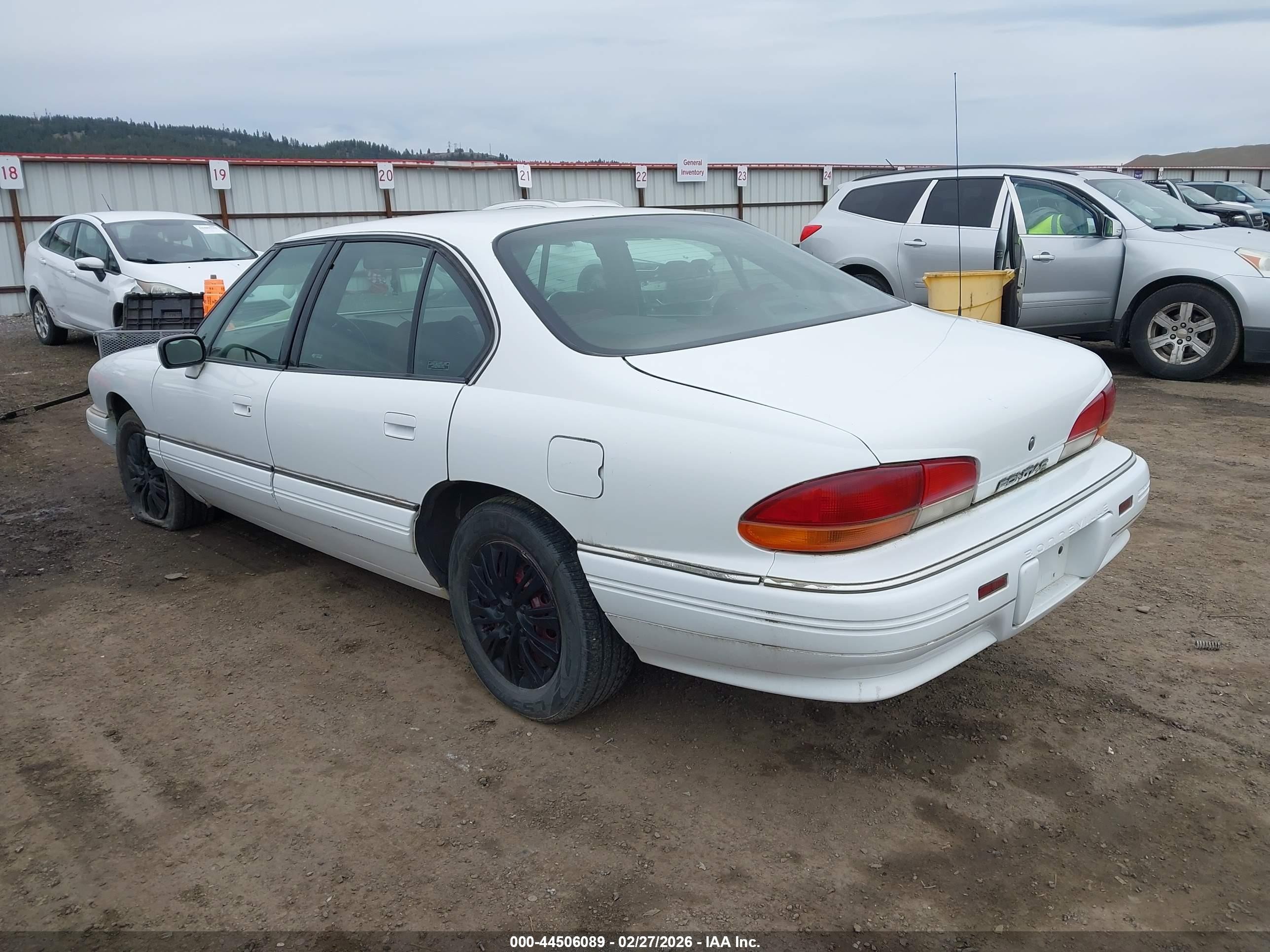 1994 Pontiac Bonneville Se White vin: 1G2HX52L5R4271875