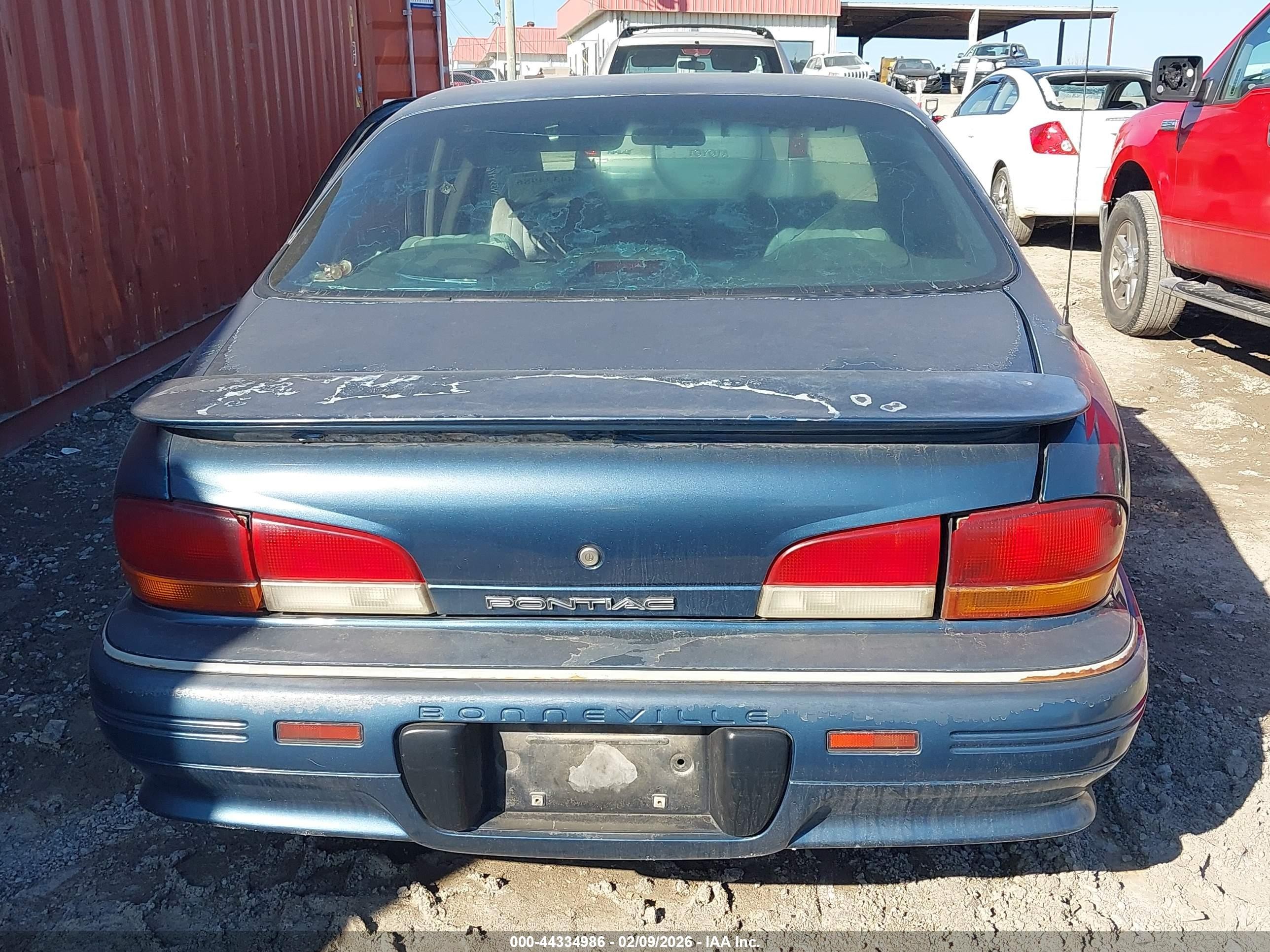 1992 Pontiac Bonneville Se Dark Blue vin: 1G2HX53L1N1226748