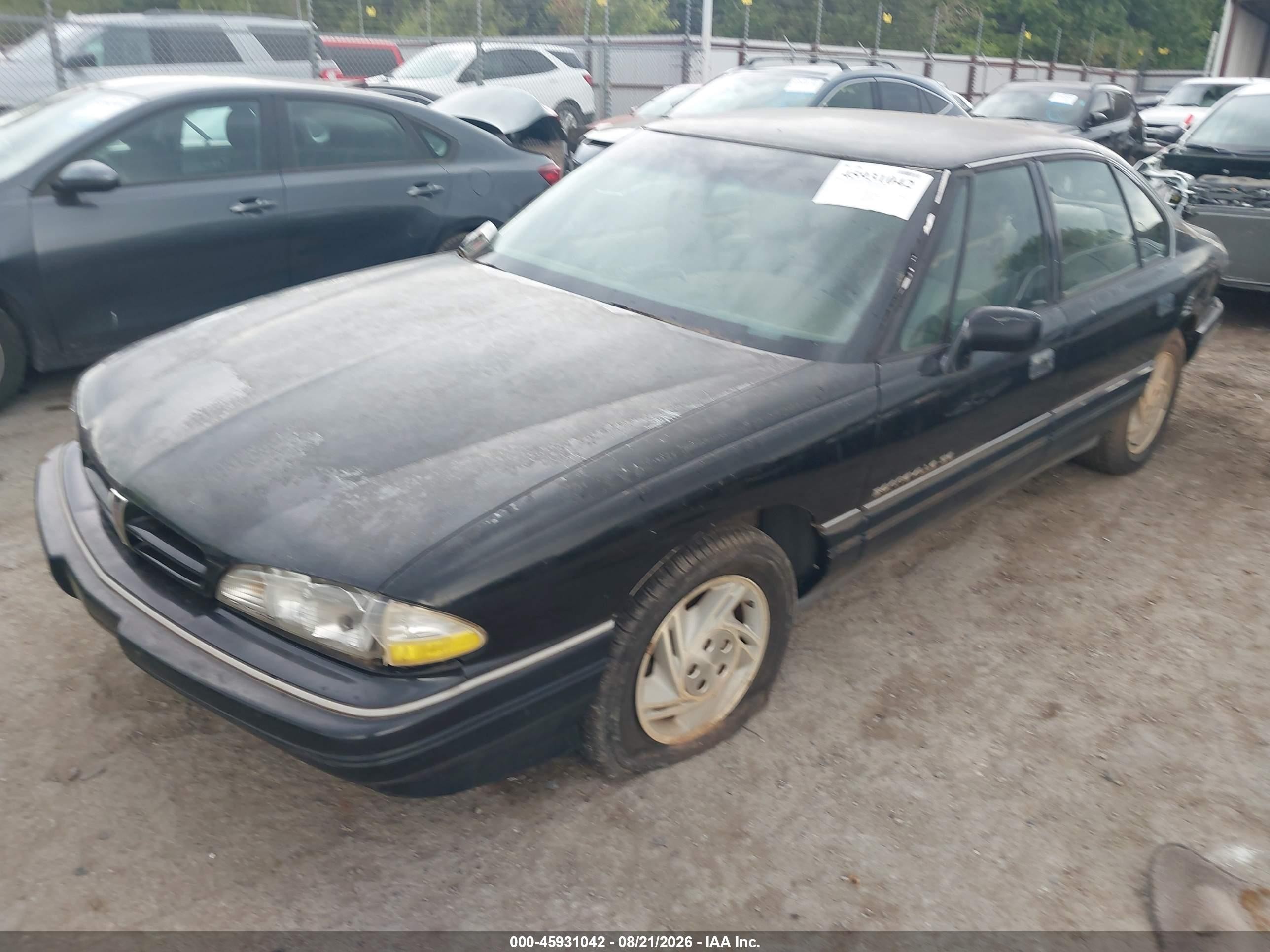 1992 Pontiac Bonneville Se Черный vin: 1G2HX53L3N1259007