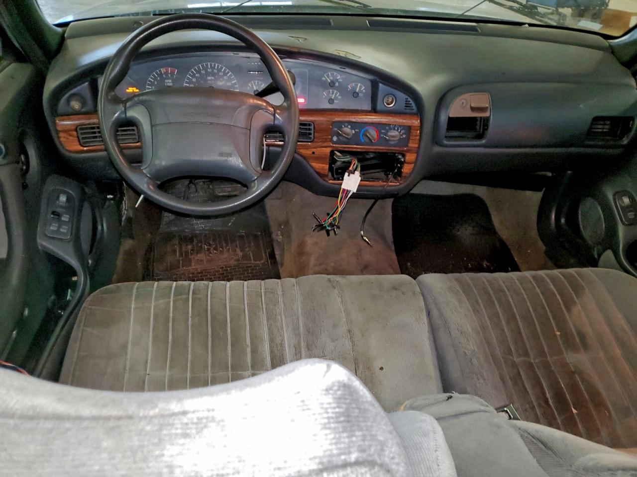 1992 Pontiac Bonneville Se Gray vin: 1G2HX53L4N1290993