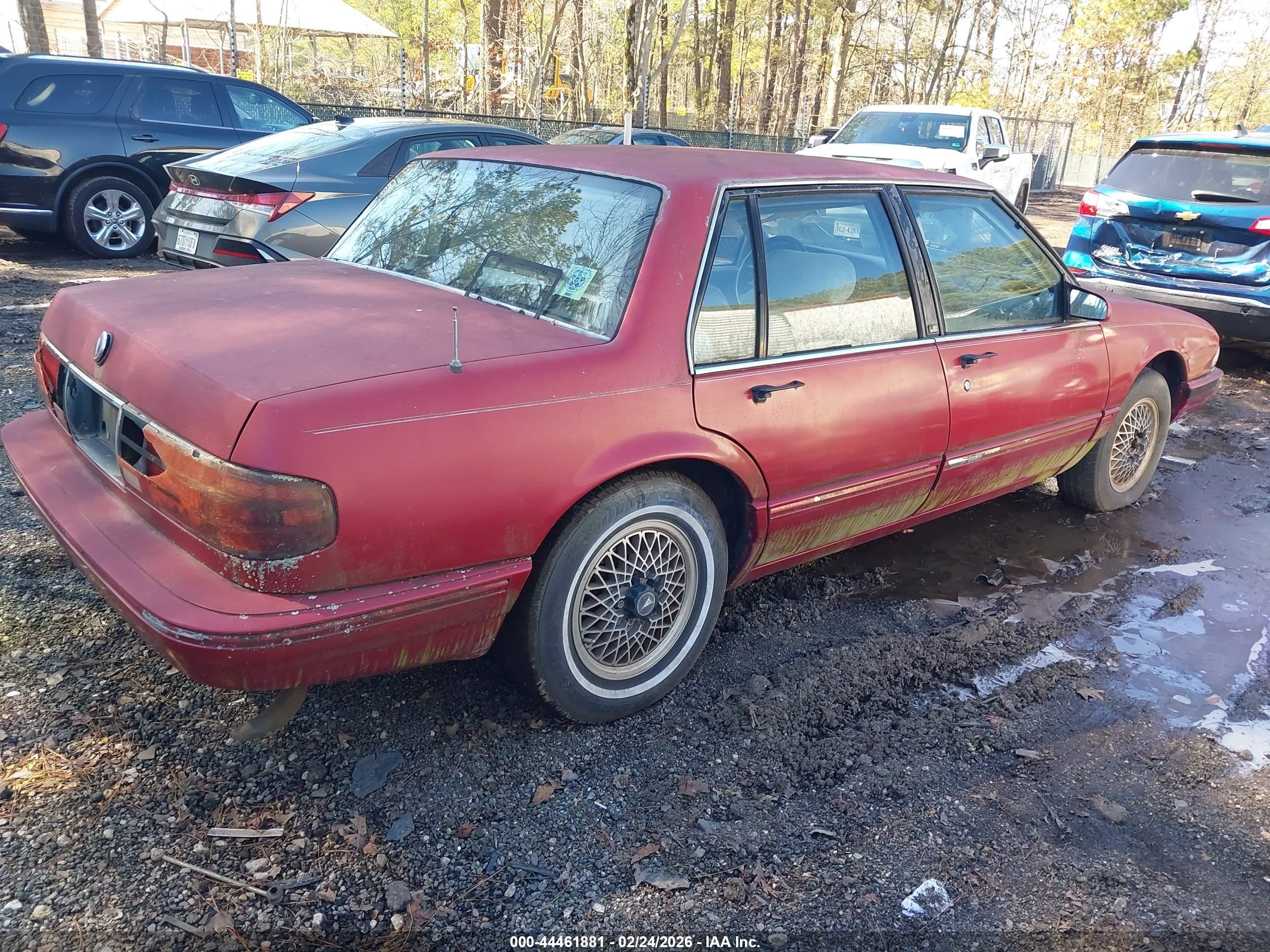1989 Pontiac Bonneville Le Red vin: 1G2HX54C7KW236097