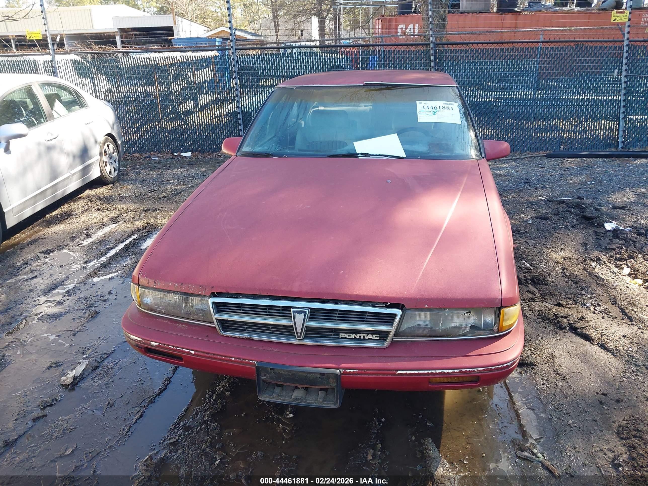 1989 Pontiac Bonneville Le Red vin: 1G2HX54C7KW236097
