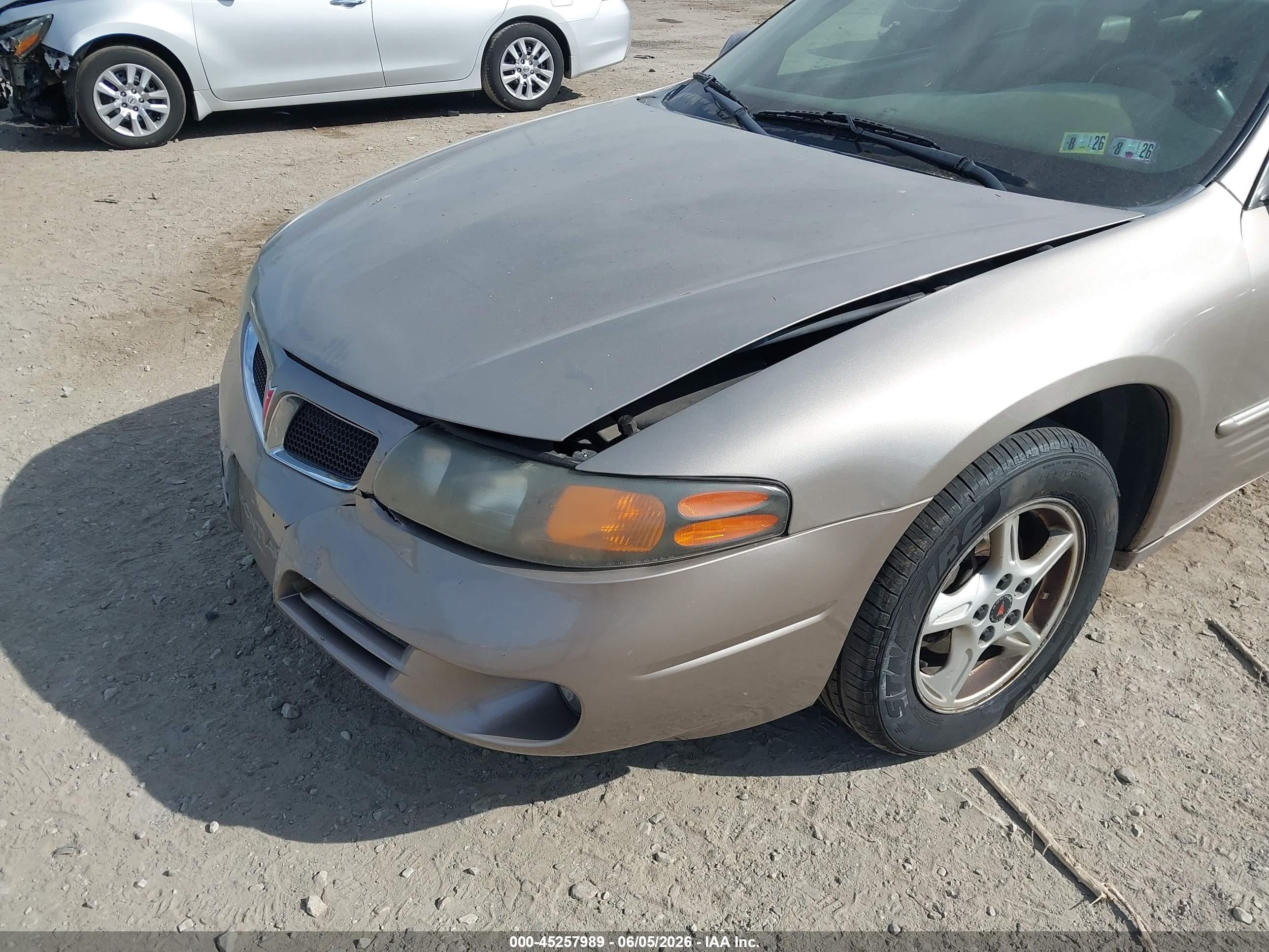 2002 Pontiac Bonneville Se Champagne vin: 1G2HX54K424235928