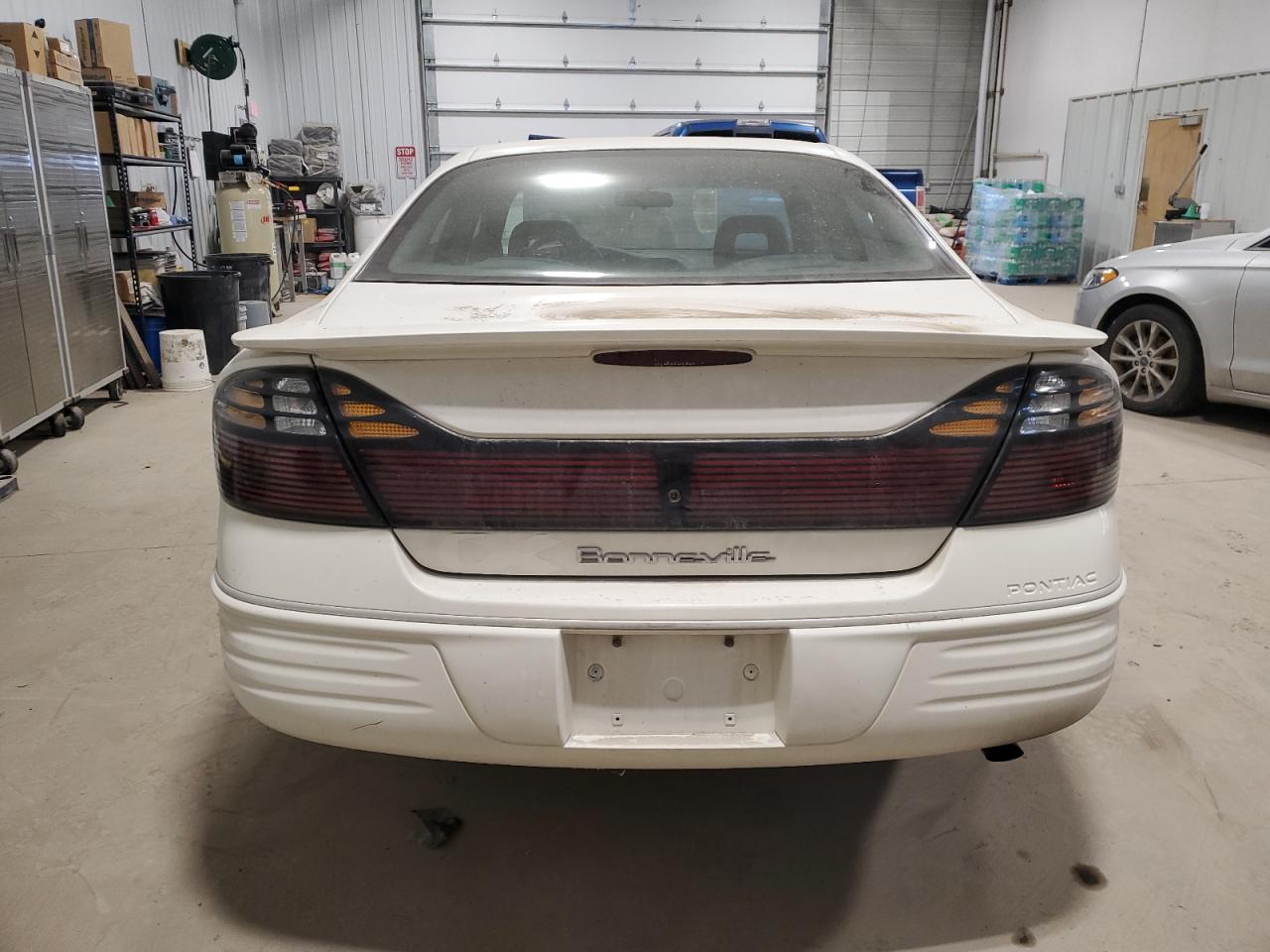 2001 Pontiac Bonneville Se White vin: 1G2HX54K914261407