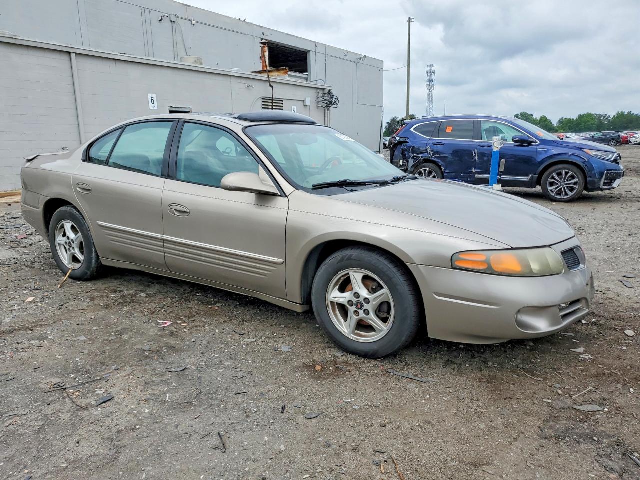 2002 Pontiac Bonneville Se Beige vin: 1G2HX54KX24213495