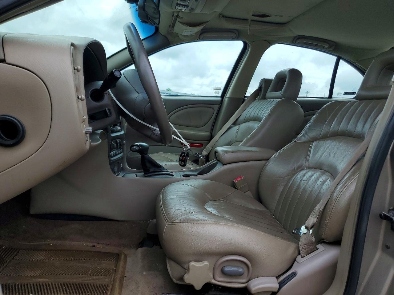2002 Pontiac Bonneville Se Beige vin: 1G2HX54KX24213495