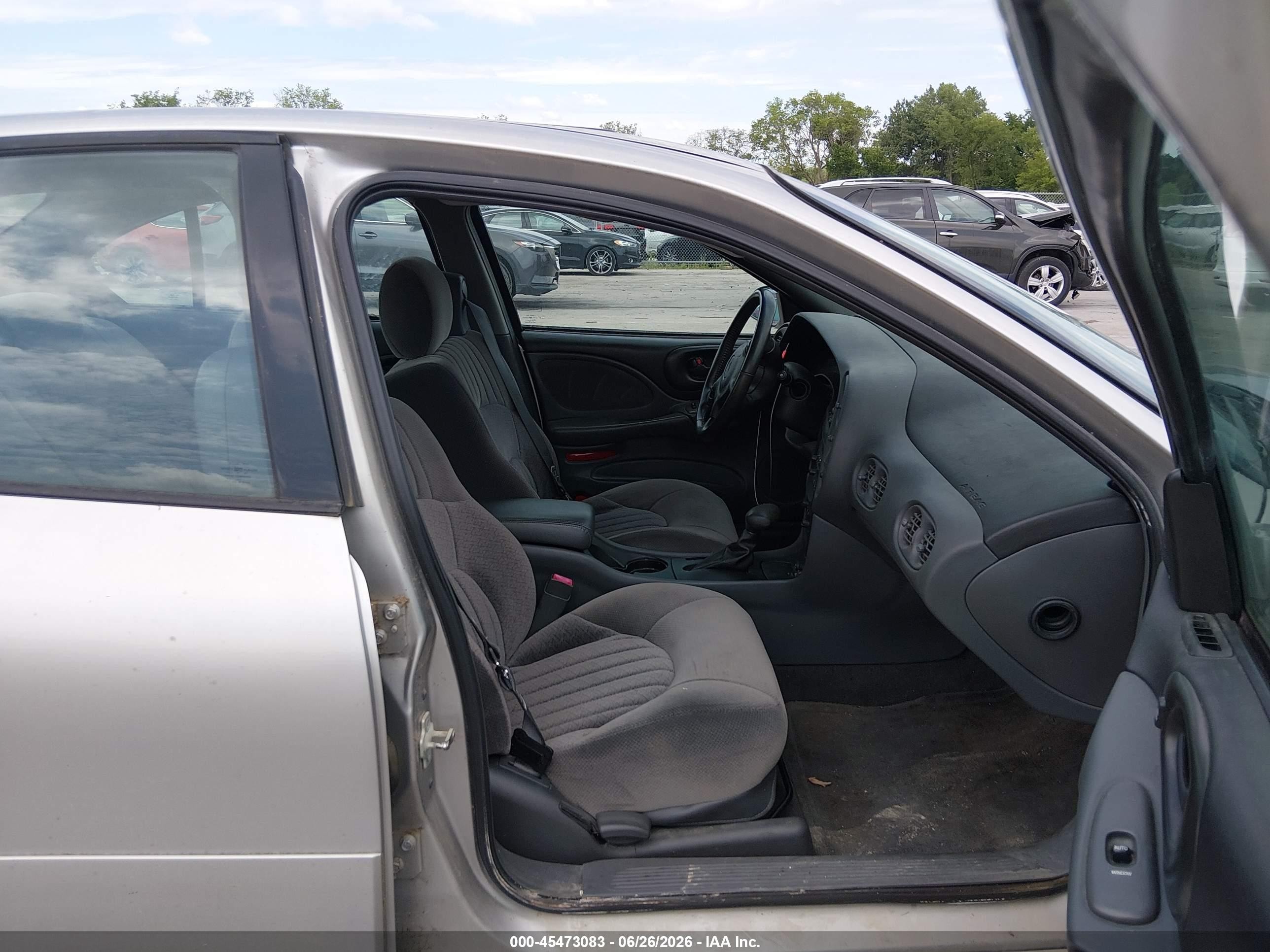 2005 Pontiac Bonneville Sle Серебряный vin: 1G2HY52K55U156711