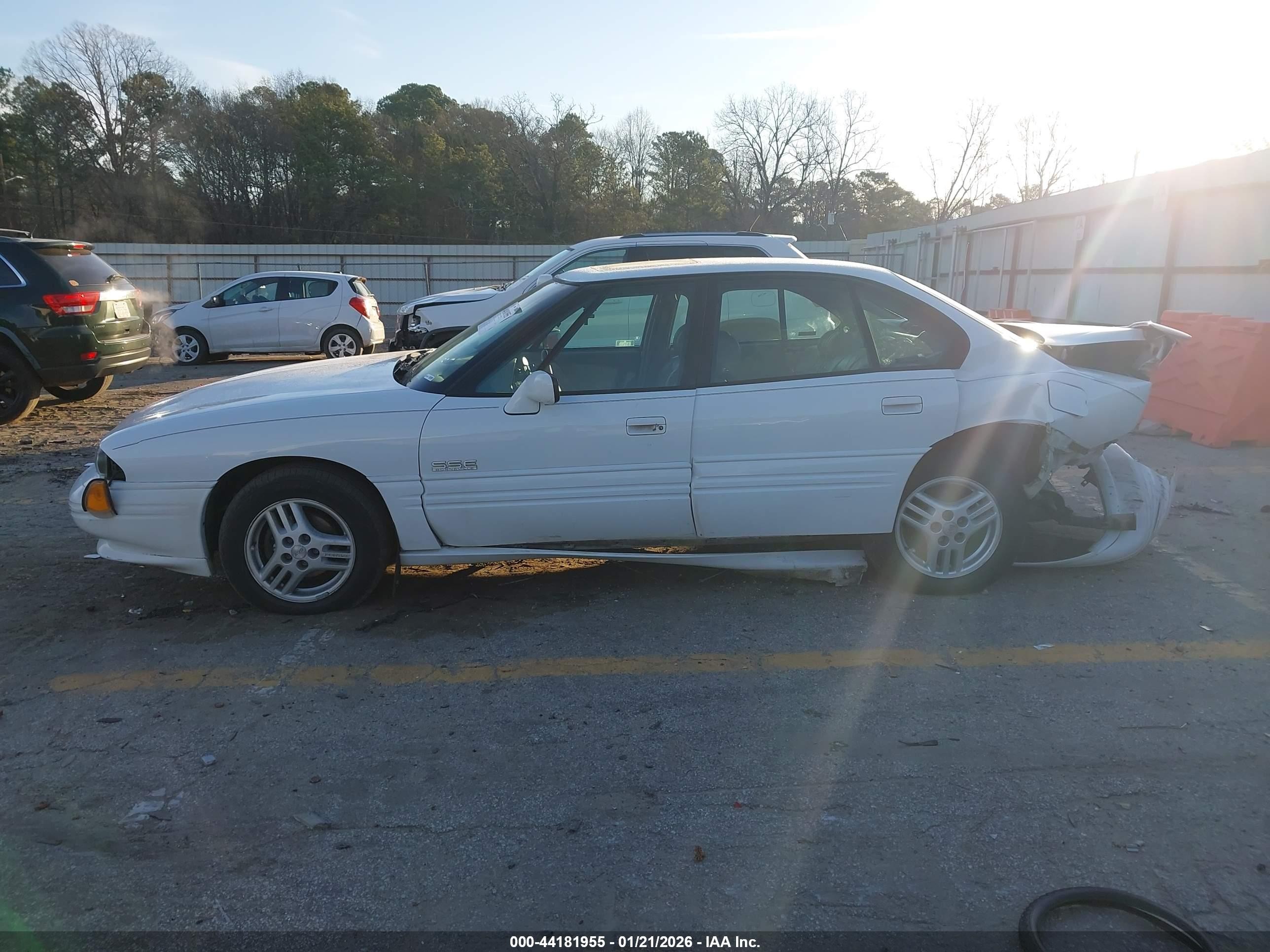 1996 Pontiac Bonneville Sse Белый vin: 1G2HZ52K5TH213881