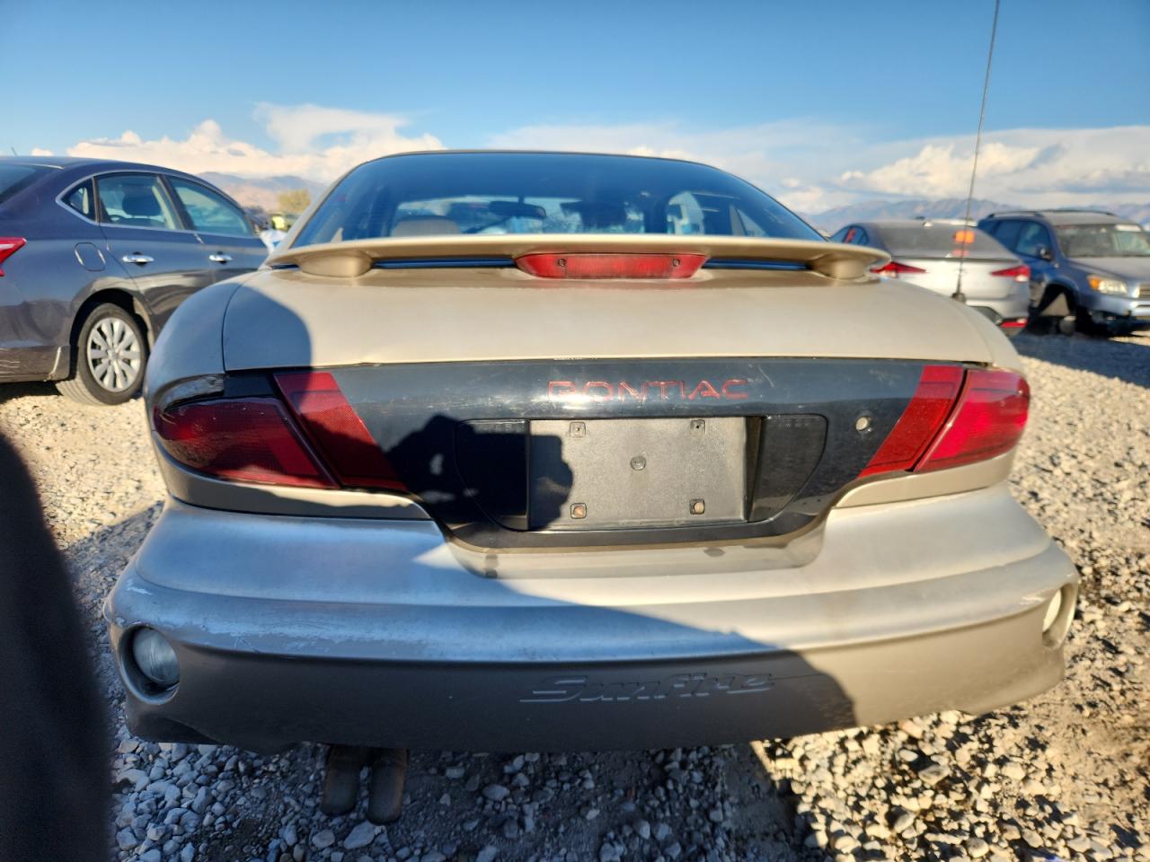 2001 Pontiac Sunfire Se Tan vin: 1G2JB124217329042